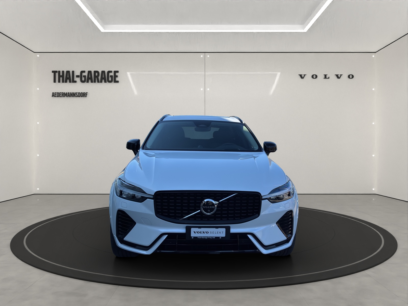 VOLVO XC60 2.0 T8 TE Ultimate Dark eAWD-showroom-element-1
