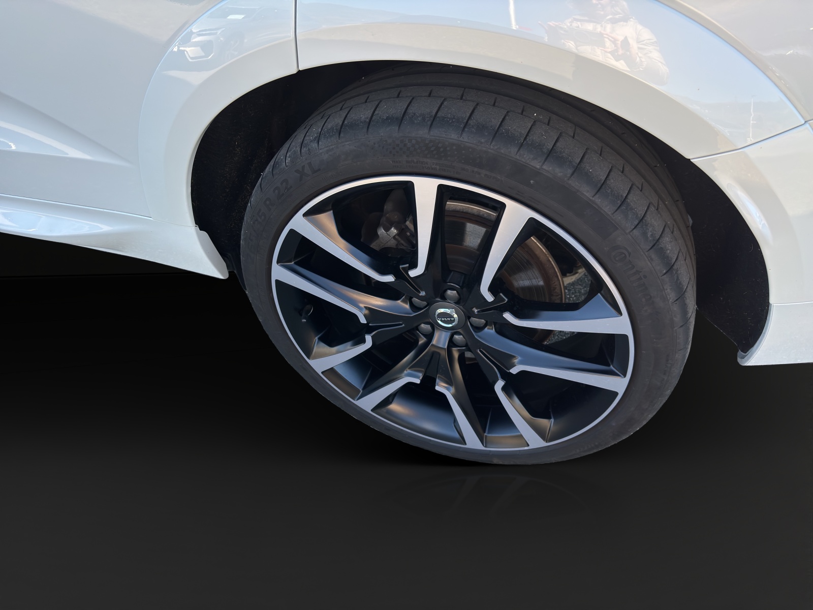 VOLVO XC60 2.0 T8 TE Ultimate Dark eAWD-image-4