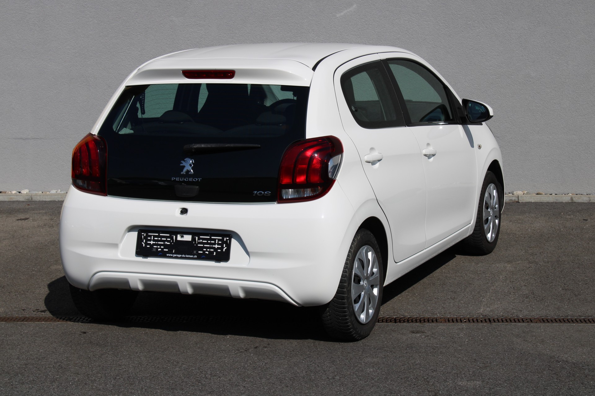 PEUGEOT 108 e-1.0 VTi Stop&Start Active-image-7