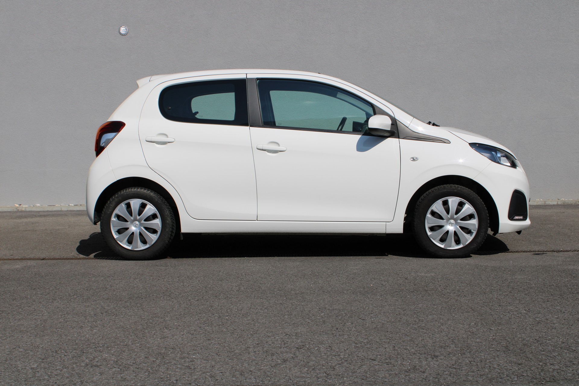 PEUGEOT 108 e-1.0 VTi Stop&Start Active-showroom-element-3