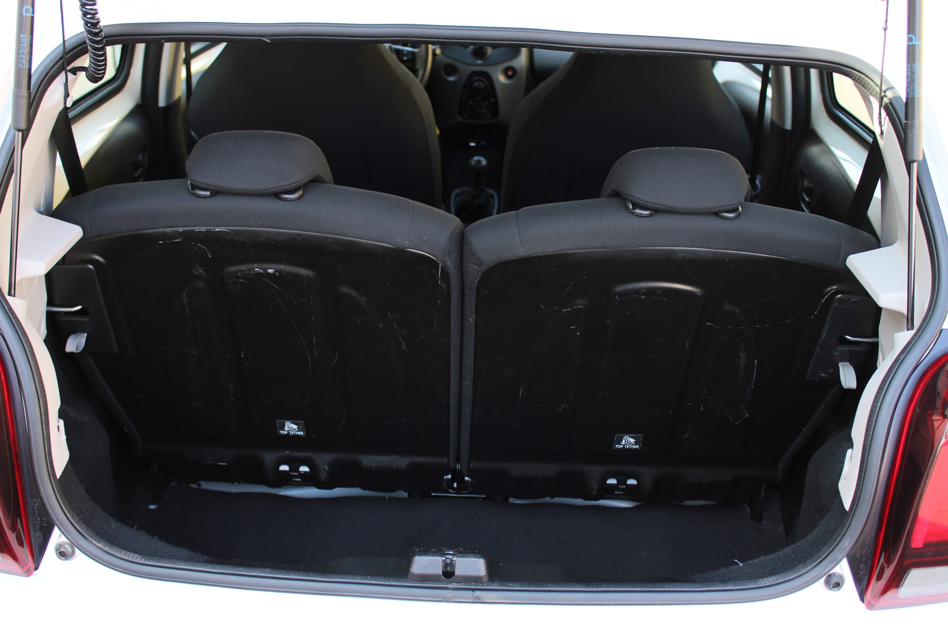 PEUGEOT 108 e-1.0 VTi Stop&Start Active-image-15