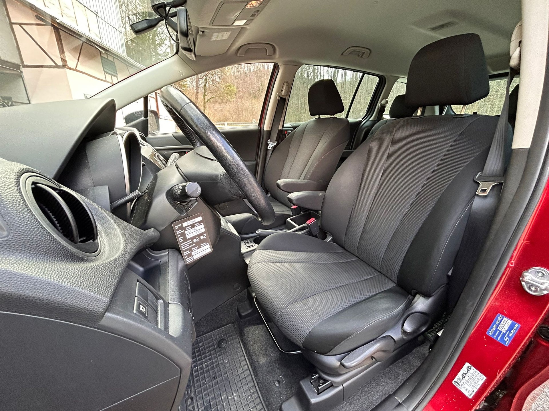 MAZDA 5 2.0 16V Exclusive Activematic-image-17