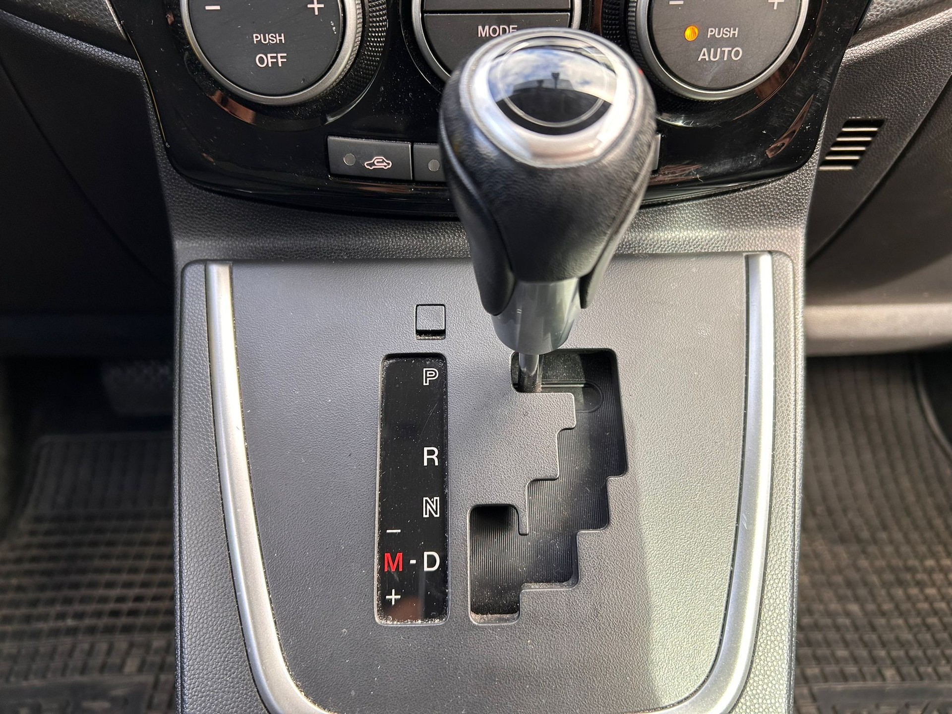MAZDA 5 2.0 16V Exclusive Activematic-image-25
