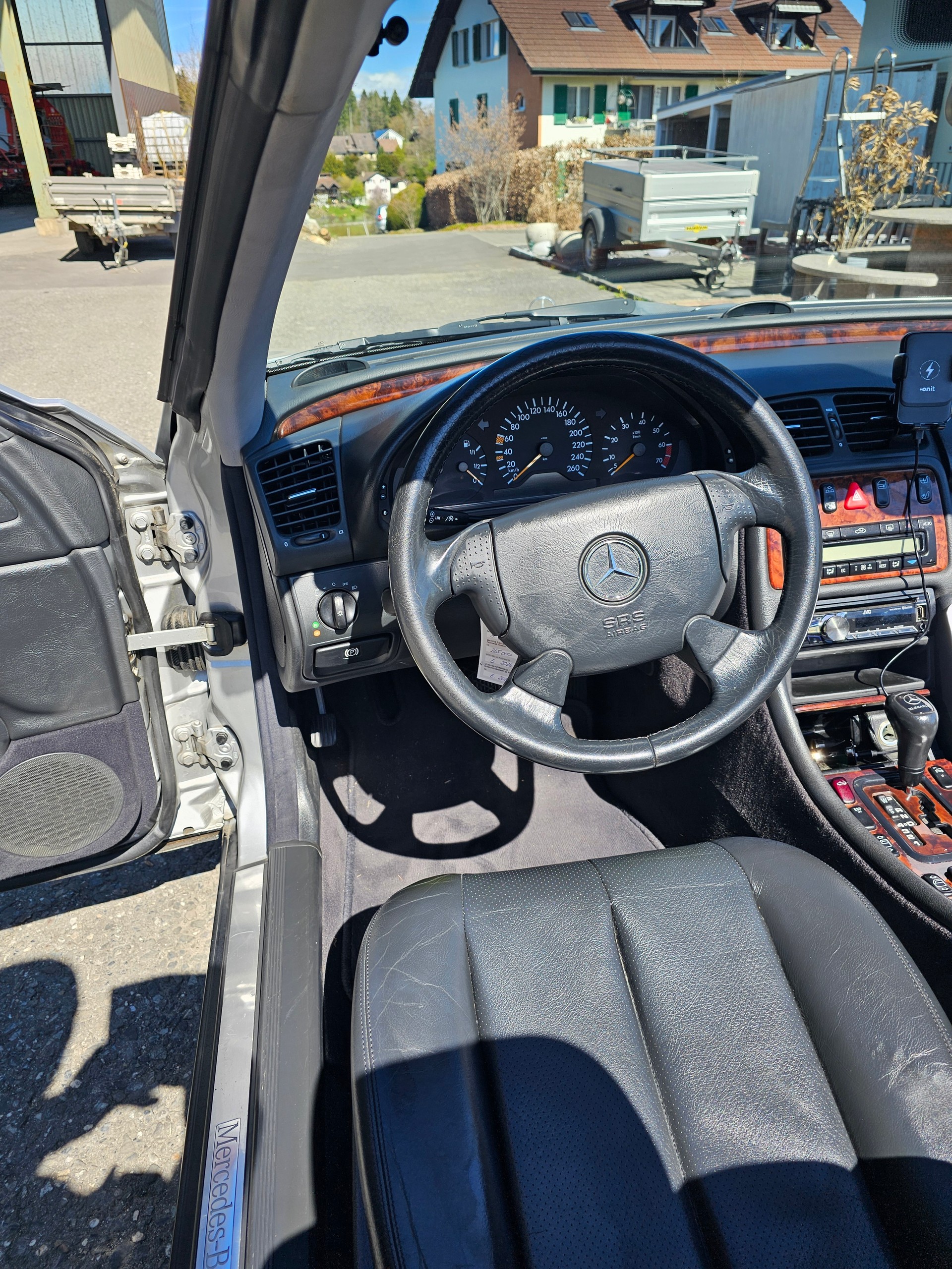 MERCEDES-BENZ CLK 320 Elégance Automatic-image-3