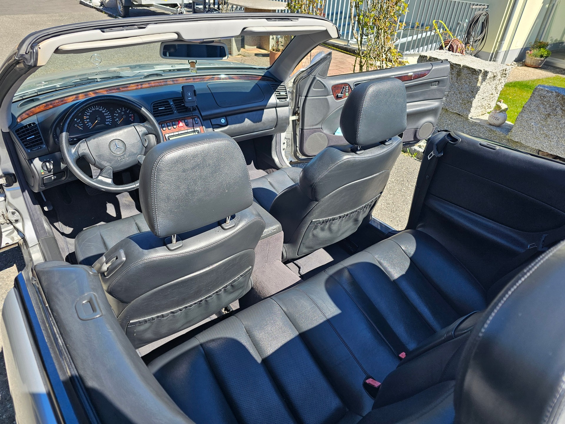 MERCEDES-BENZ CLK 320 Elégance Automatic-image-2
