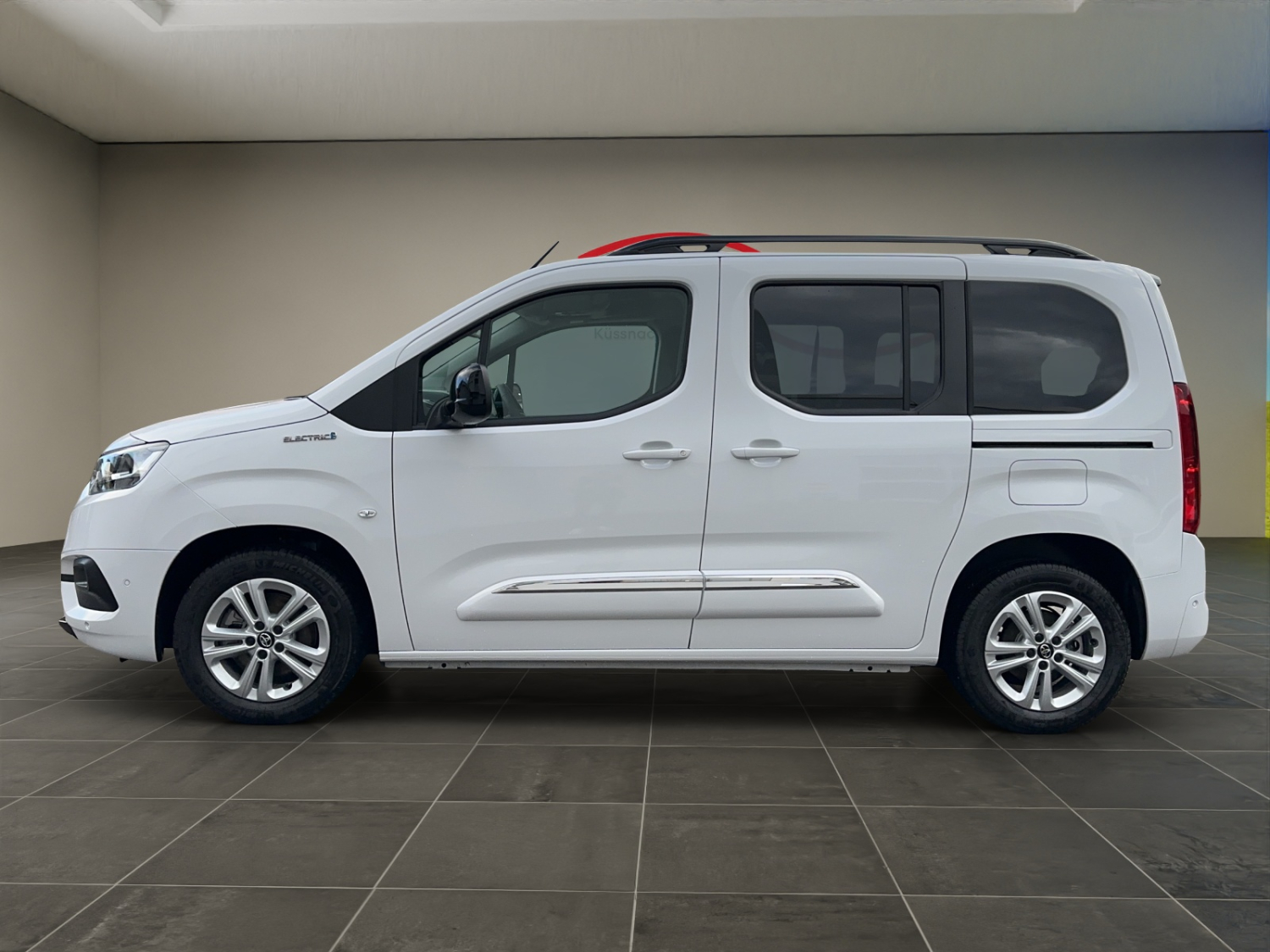 TOYOTA Proace City Verso L1 50KWh Trend-showroom-element-1