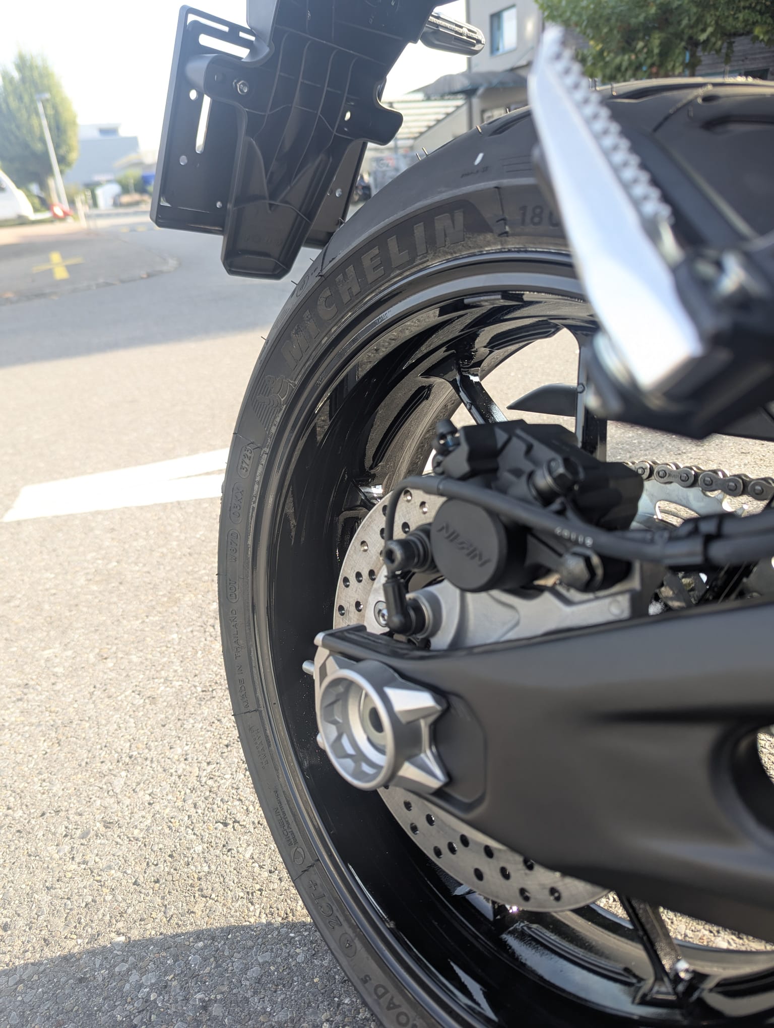 YAMAHA MT-07 (35KW) inkl. Akrapovic-image-3