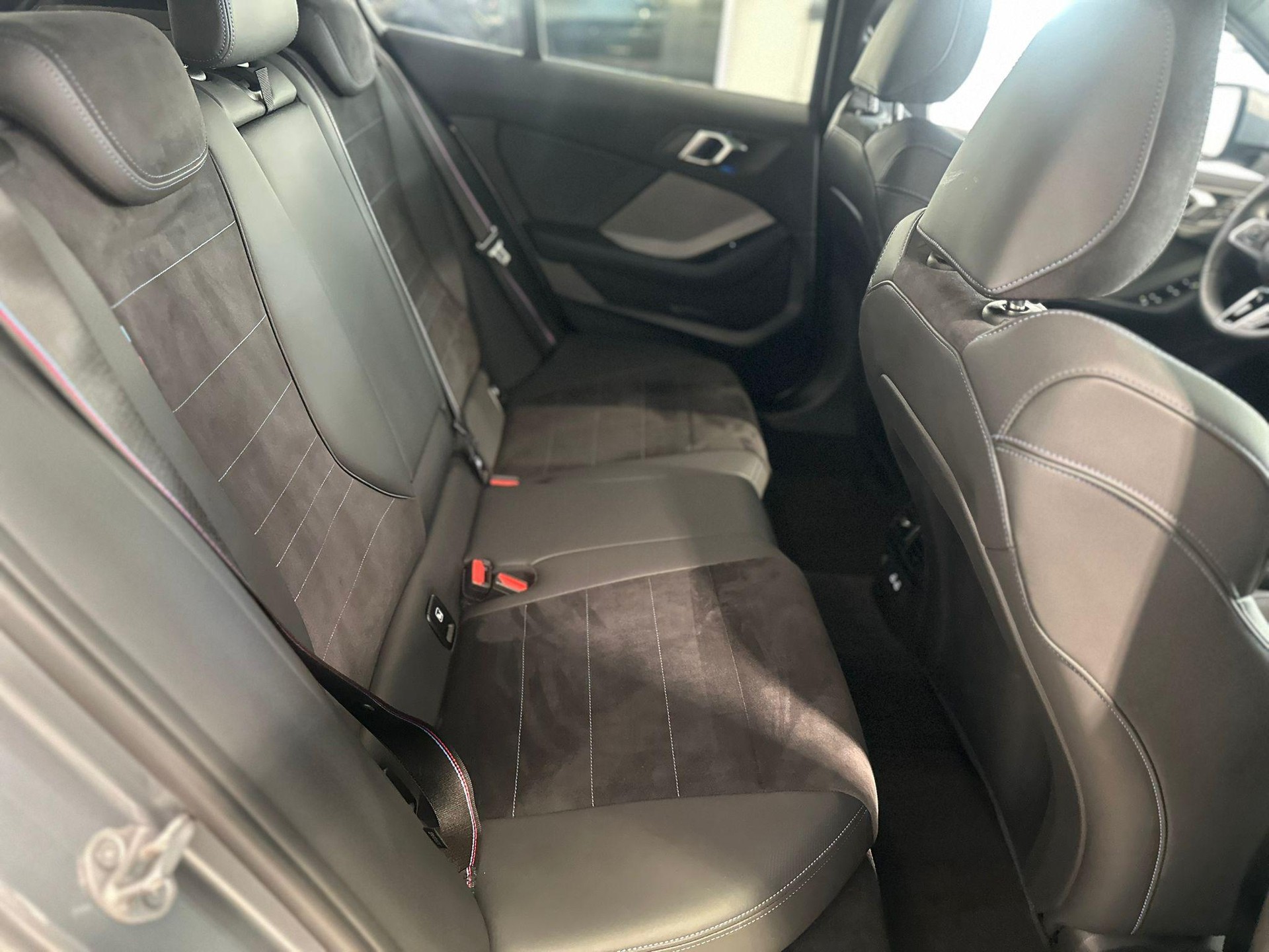 BMW 120d M-Sport Pro-image-15