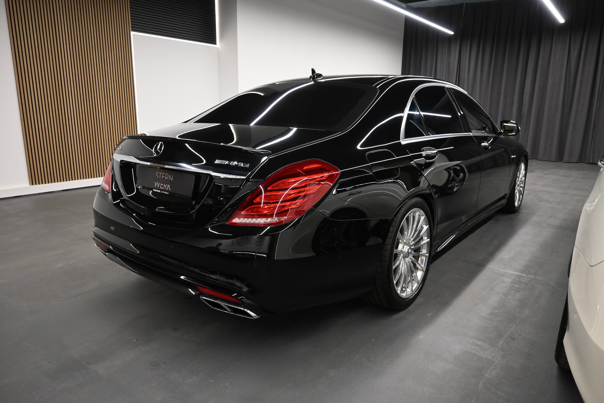 MERCEDES-BENZ S 65 AMG L 7G-Tronic-image-5