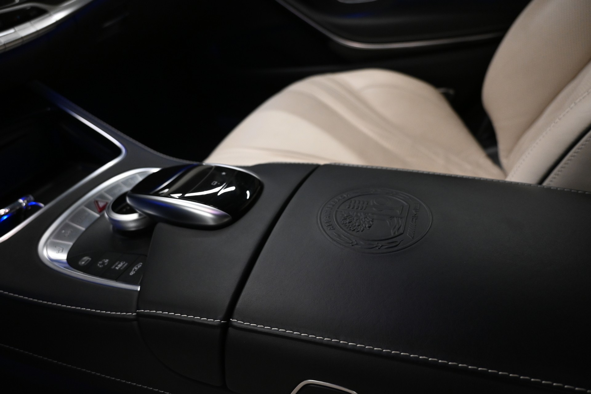 MERCEDES-BENZ S 65 AMG L 7G-Tronic-image-13