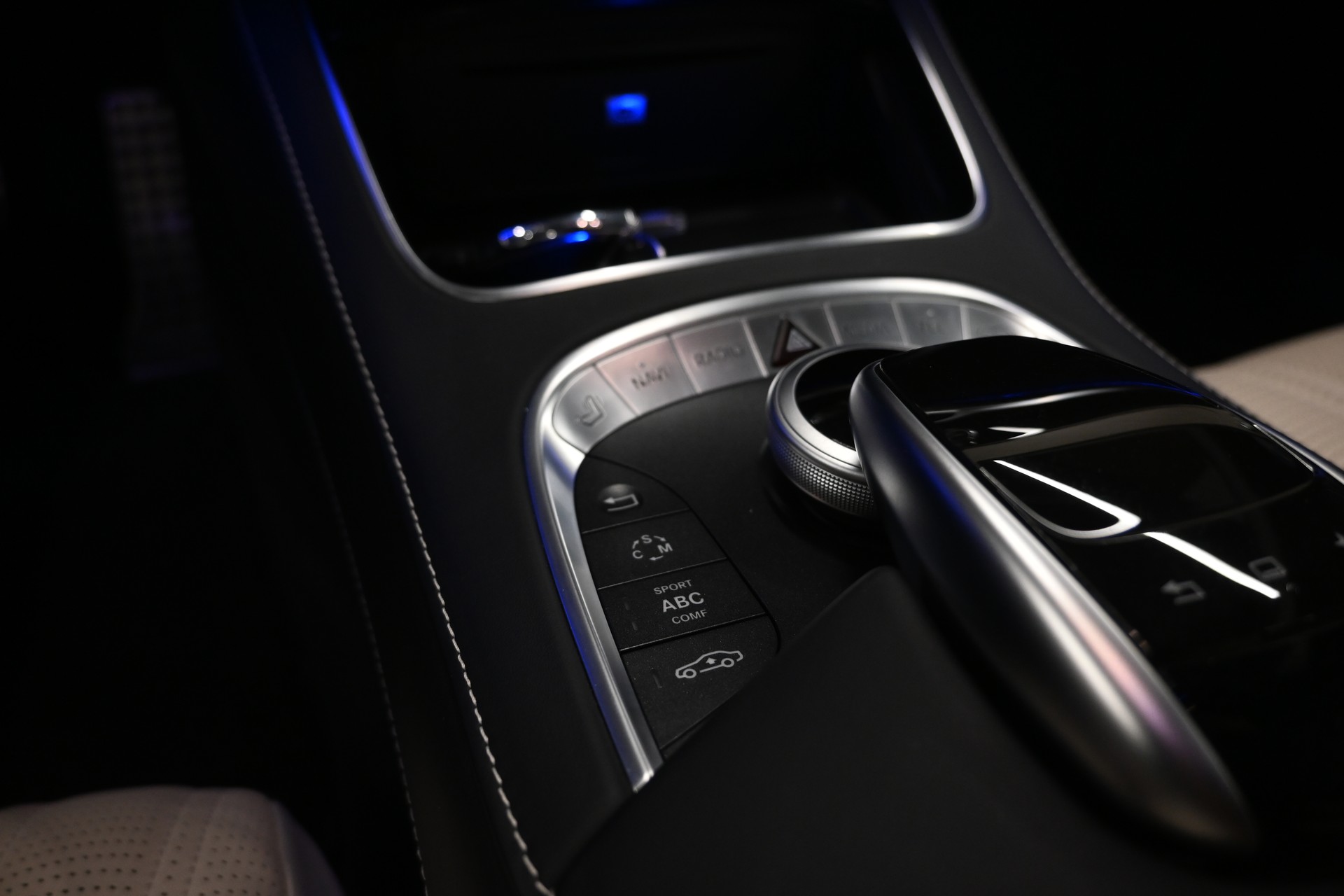 MERCEDES-BENZ S 65 AMG L 7G-Tronic-image-7