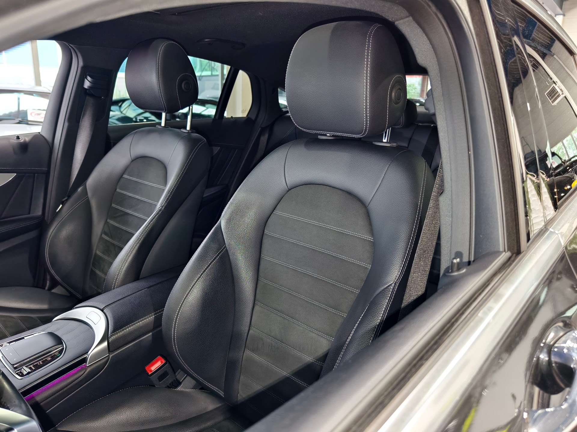 MERCEDES-BENZ GLC 220 d AMG Line 4m Coupé CH FAHRZEUG-image-17