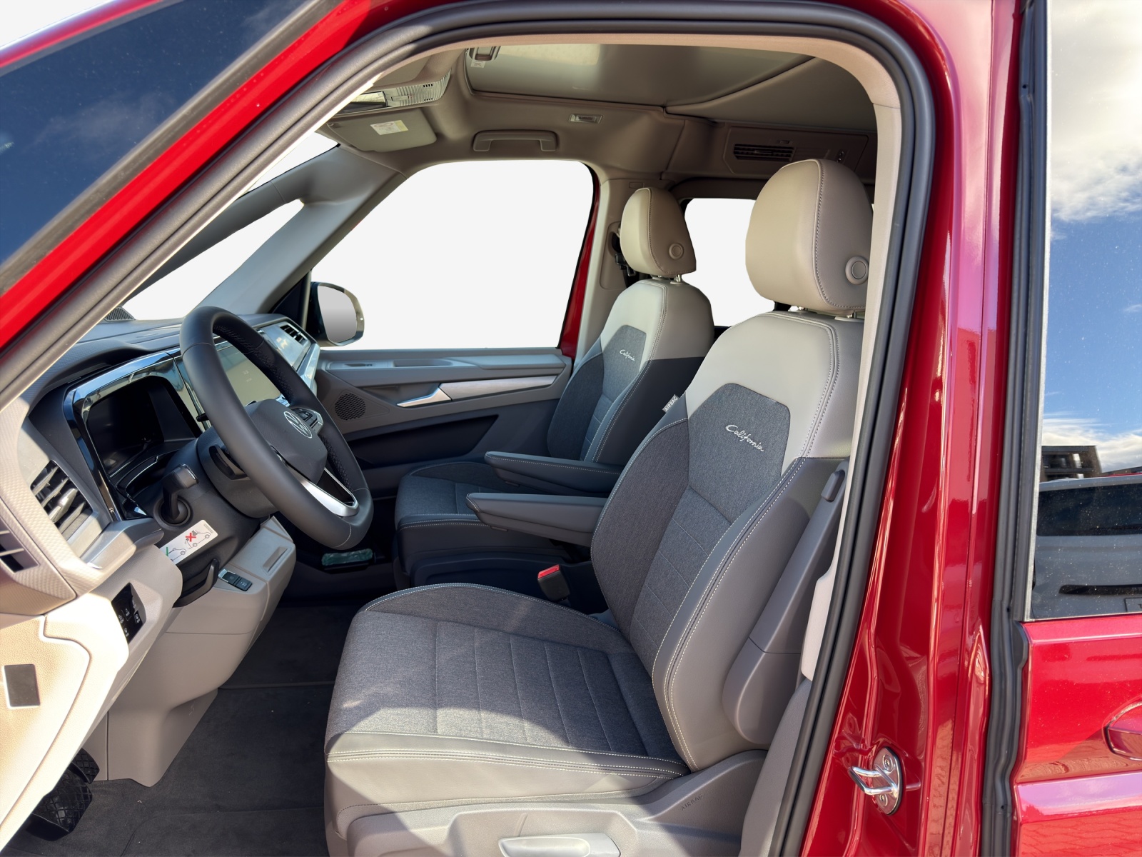 VW California 2.0 TDI Ocean Liberty-image-11