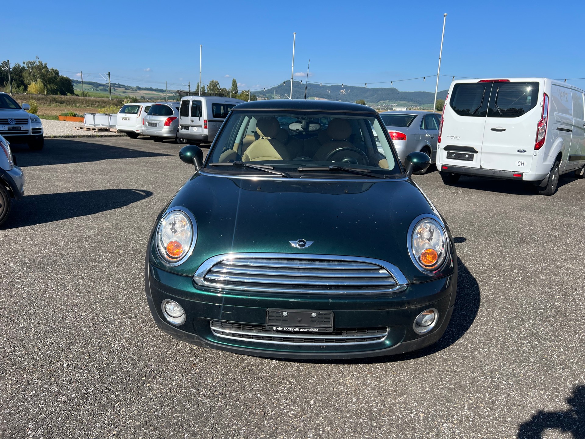 MINI Cooper-image-1