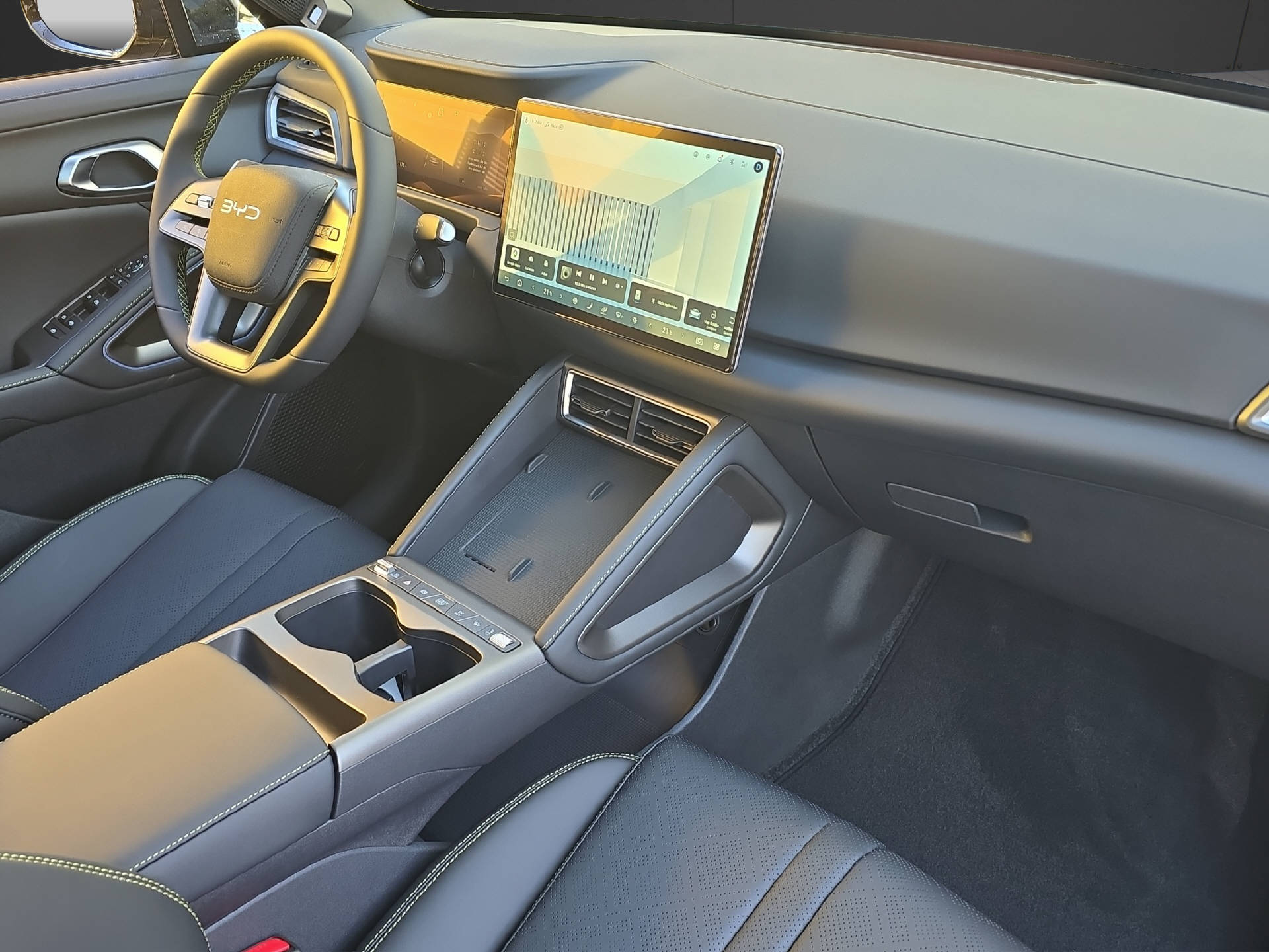 BYD Atto 2 DM-i Boost-image-10