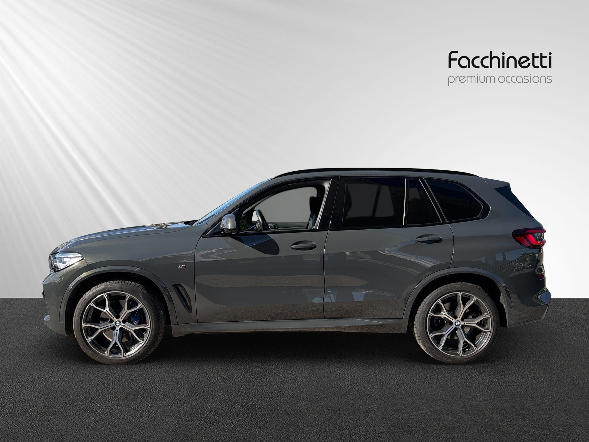 BMW X5 xDrive 48V 30d M Sport Steptronic-showroom-element-1