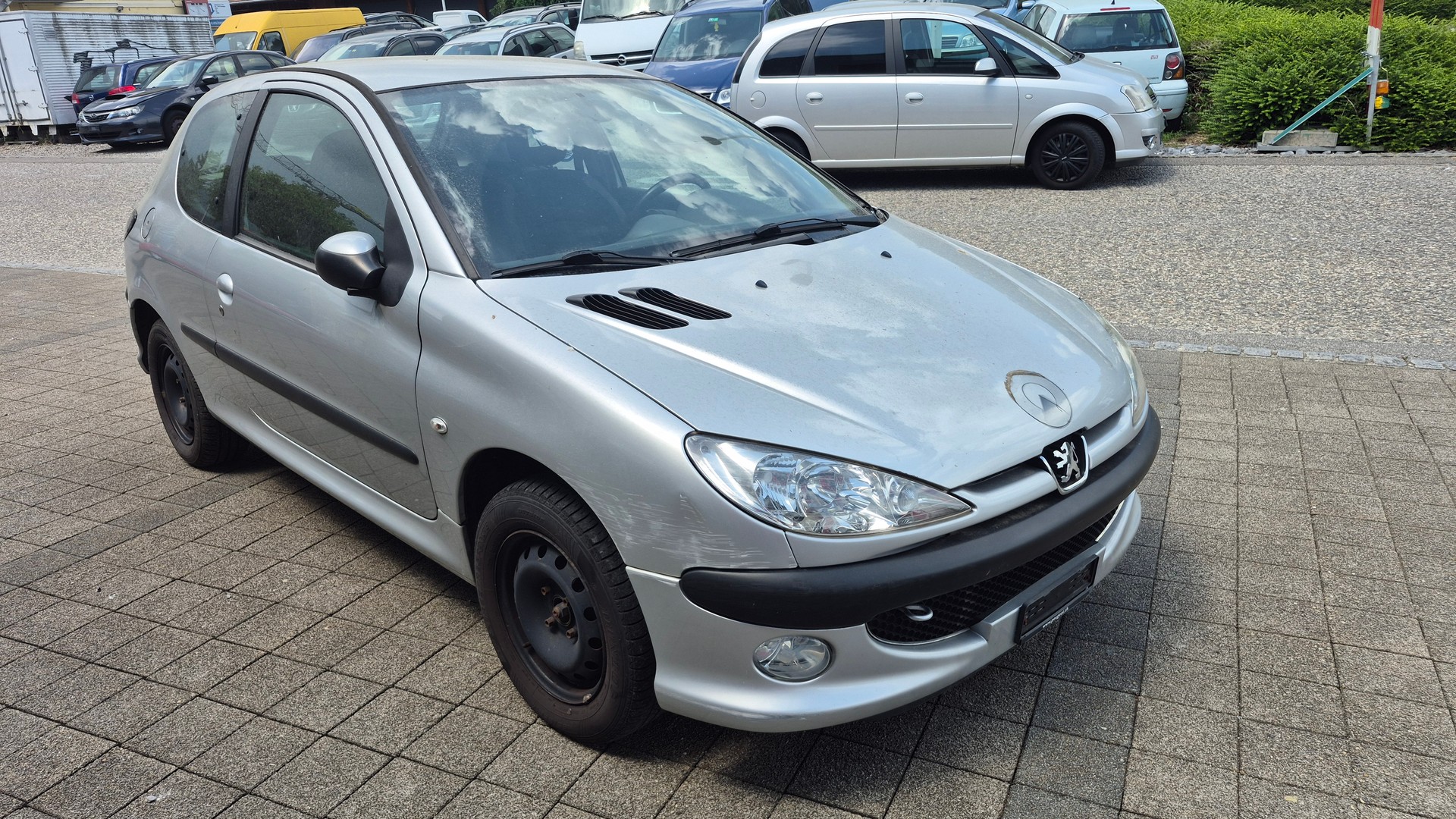 PEUGEOT 206 1.4 Trendy-image-2