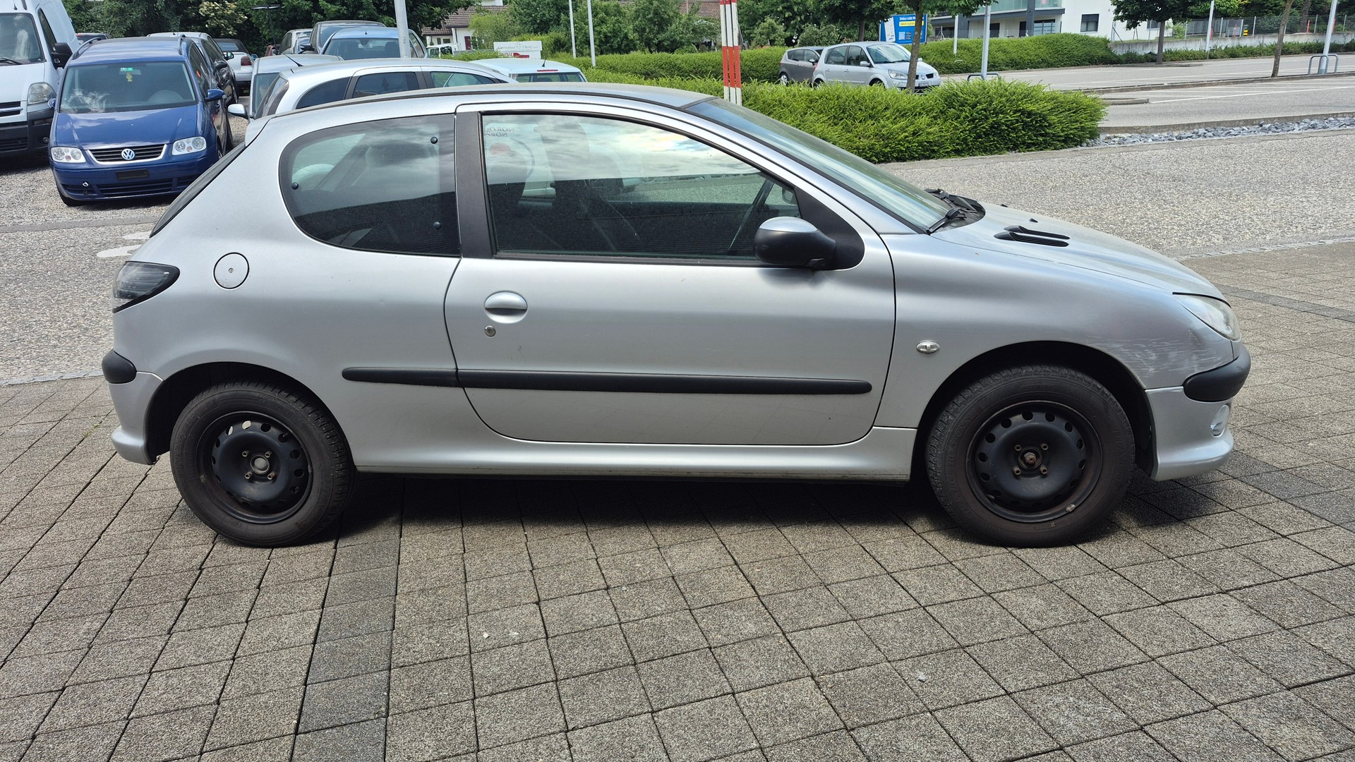 PEUGEOT 206 1.4 Trendy-image-3