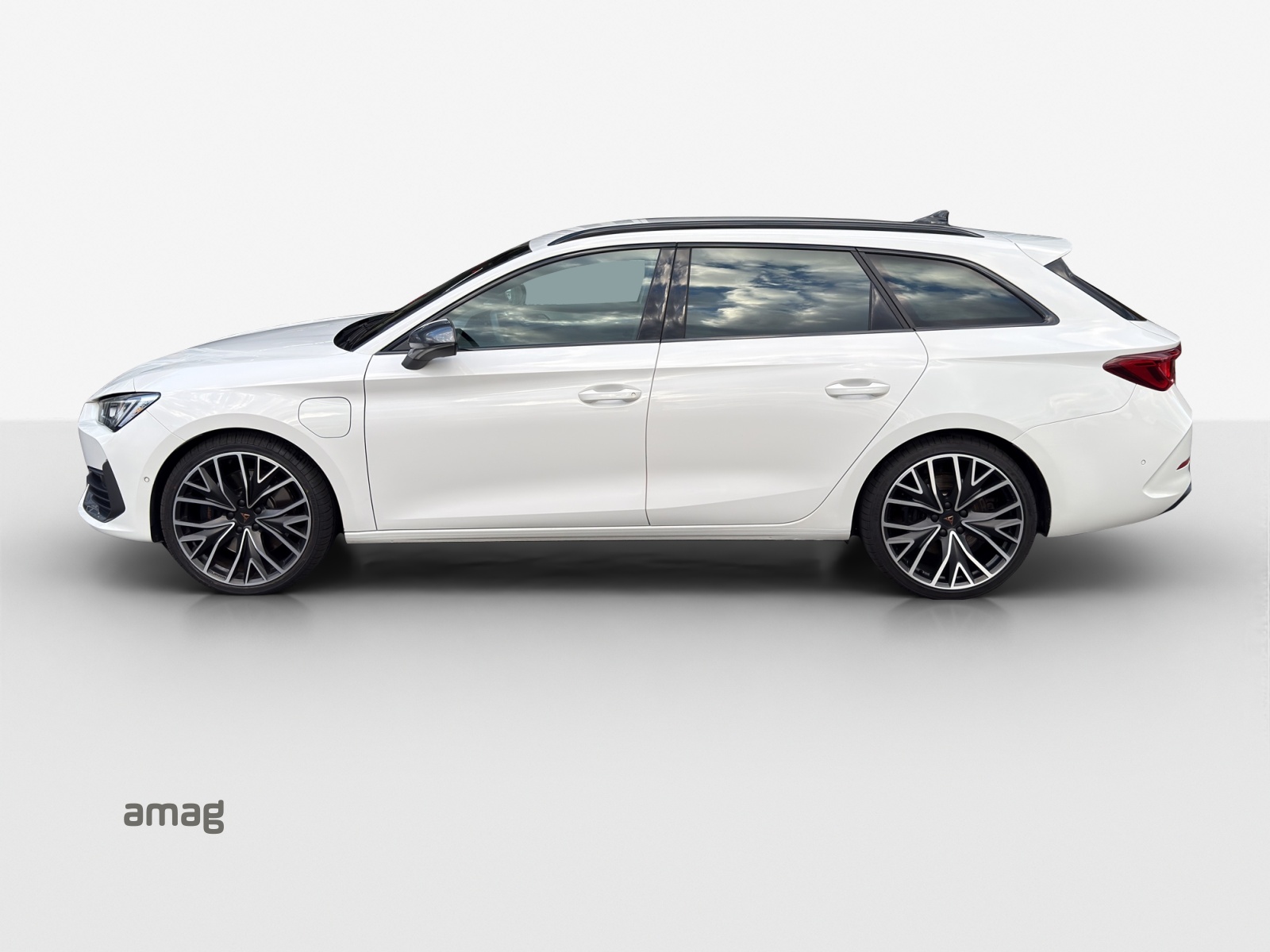 CUPRA LEON ST 1.4 e-HYBRID pHEV DSG-showroom-element-1