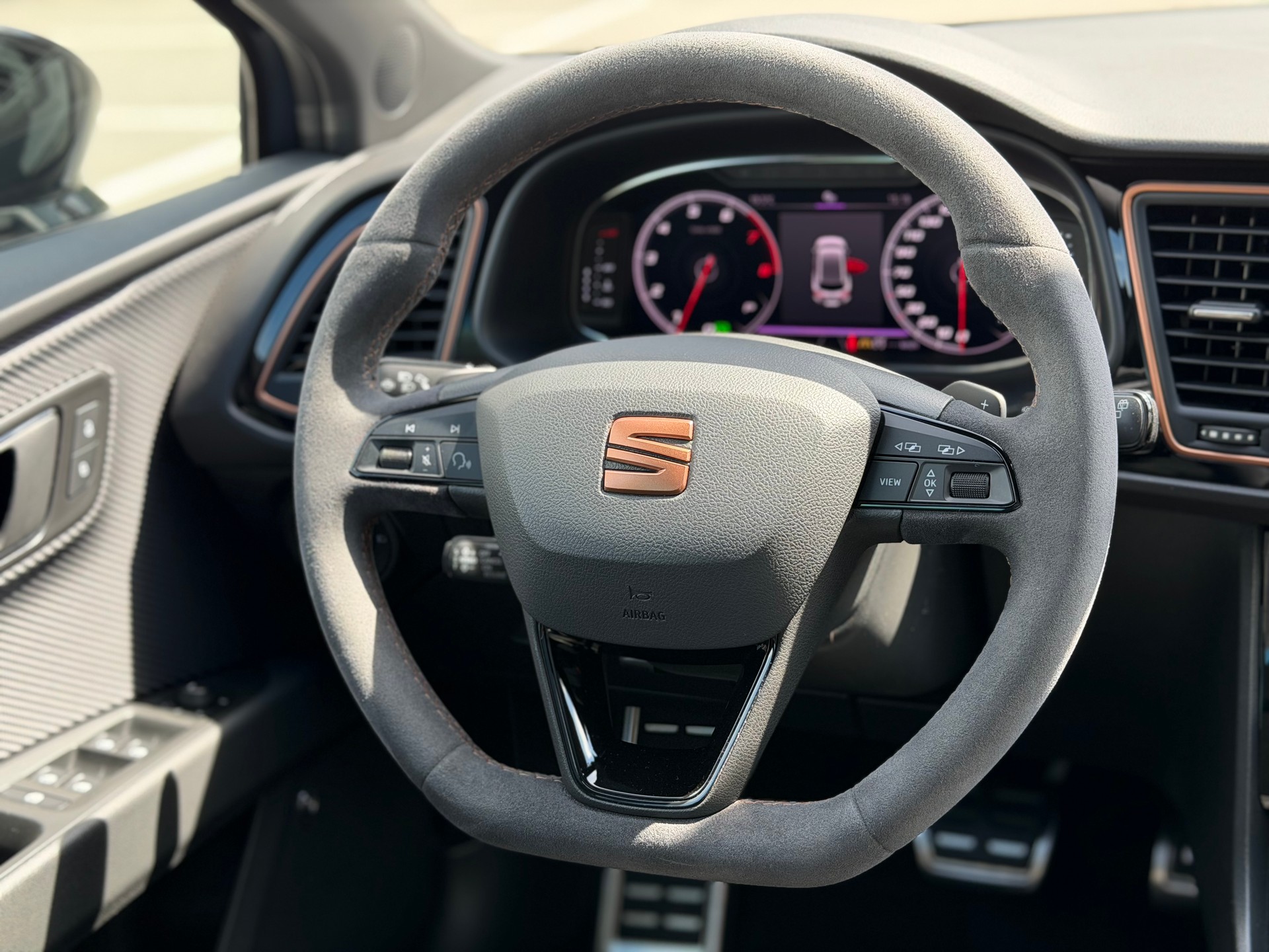 SEAT Leon ST 2.0 TSI Cupra R 300 4 Drive DSG Limited 799-image-20