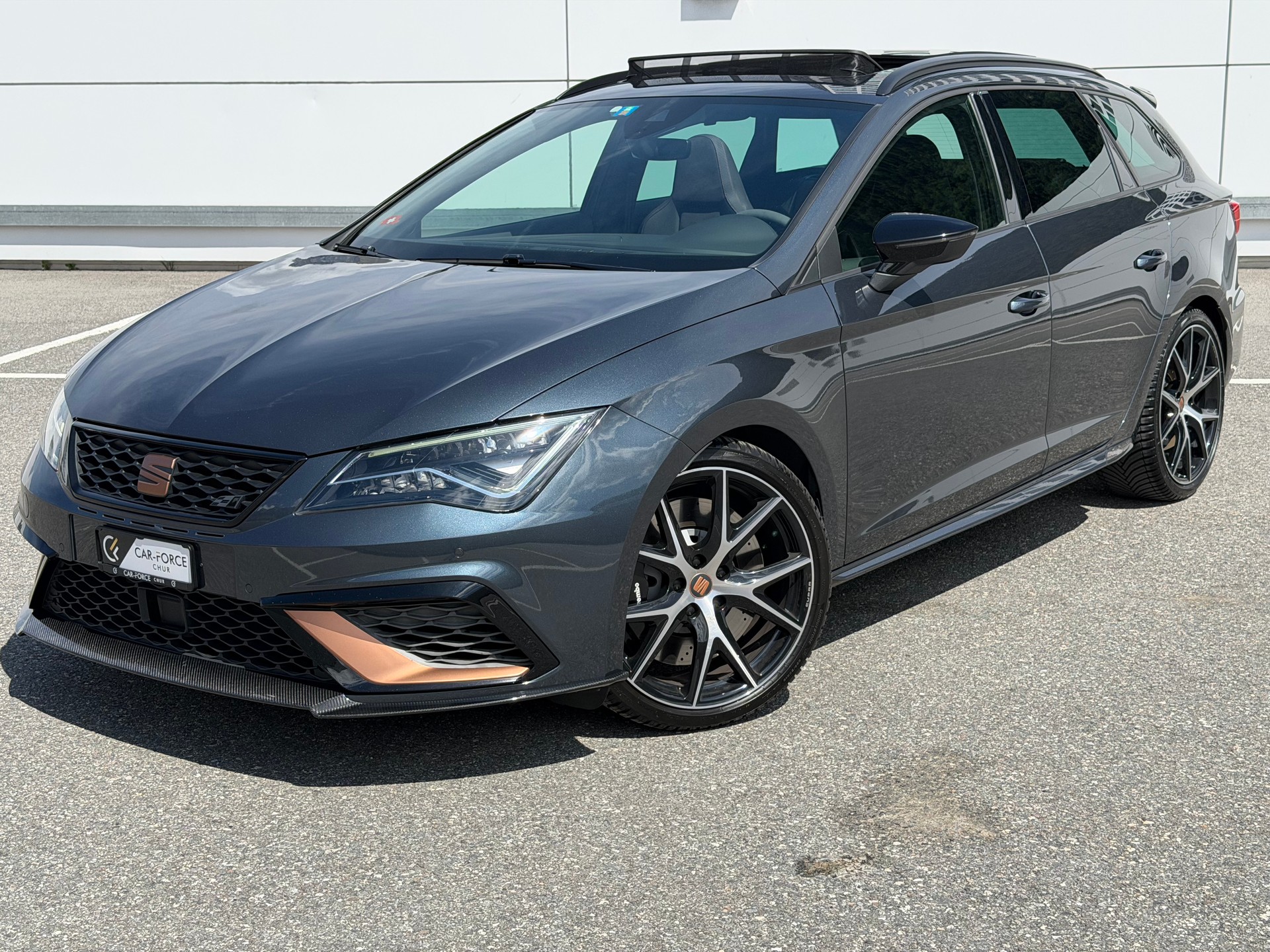 SEAT Leon ST 2.0 TSI Cupra R 300 4 Drive DSG Limited 799