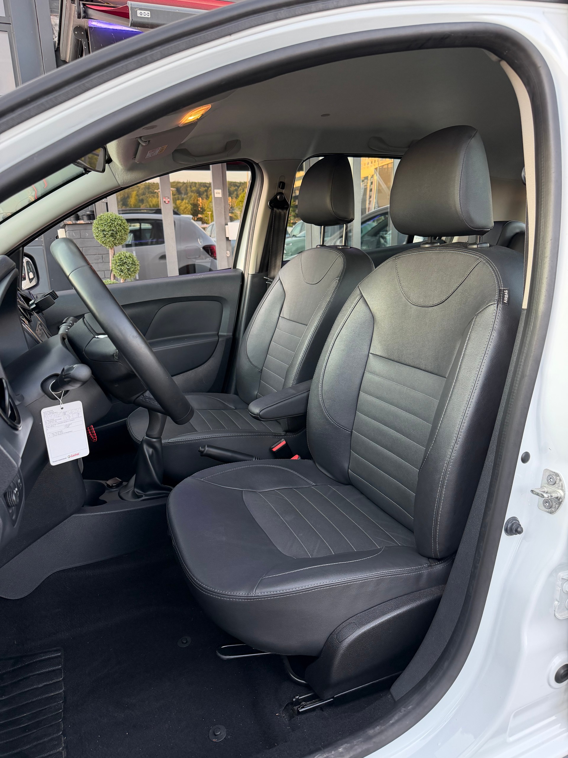 DACIA Sandero Tce 90 Stepway-image-8