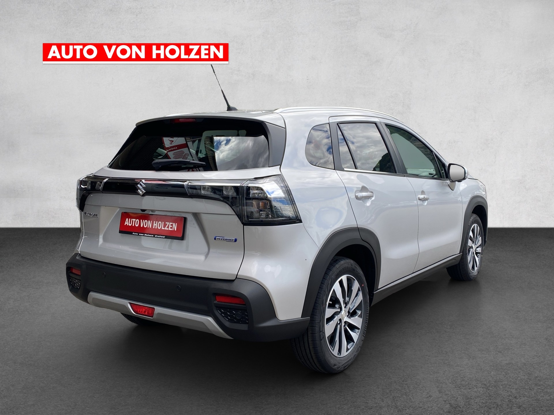 SUZUKI S-Cross 1.4 16V Compact Top MHD 4WD Automatic-image-4