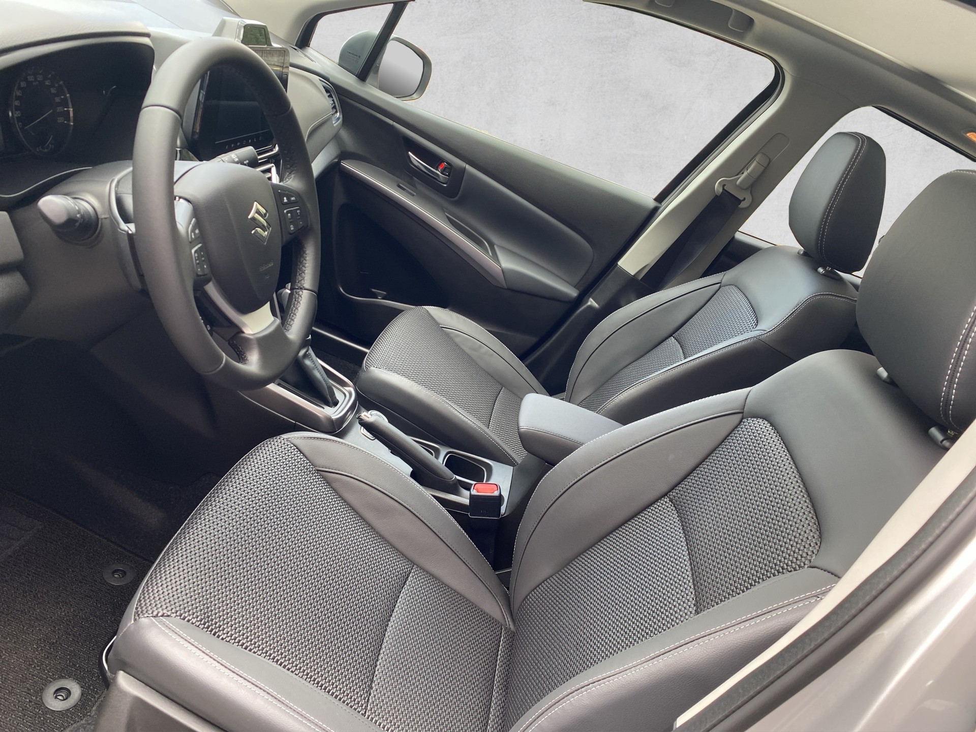 SUZUKI S-Cross 1.4 16V Compact Top MHD 4WD Automatic-image-7