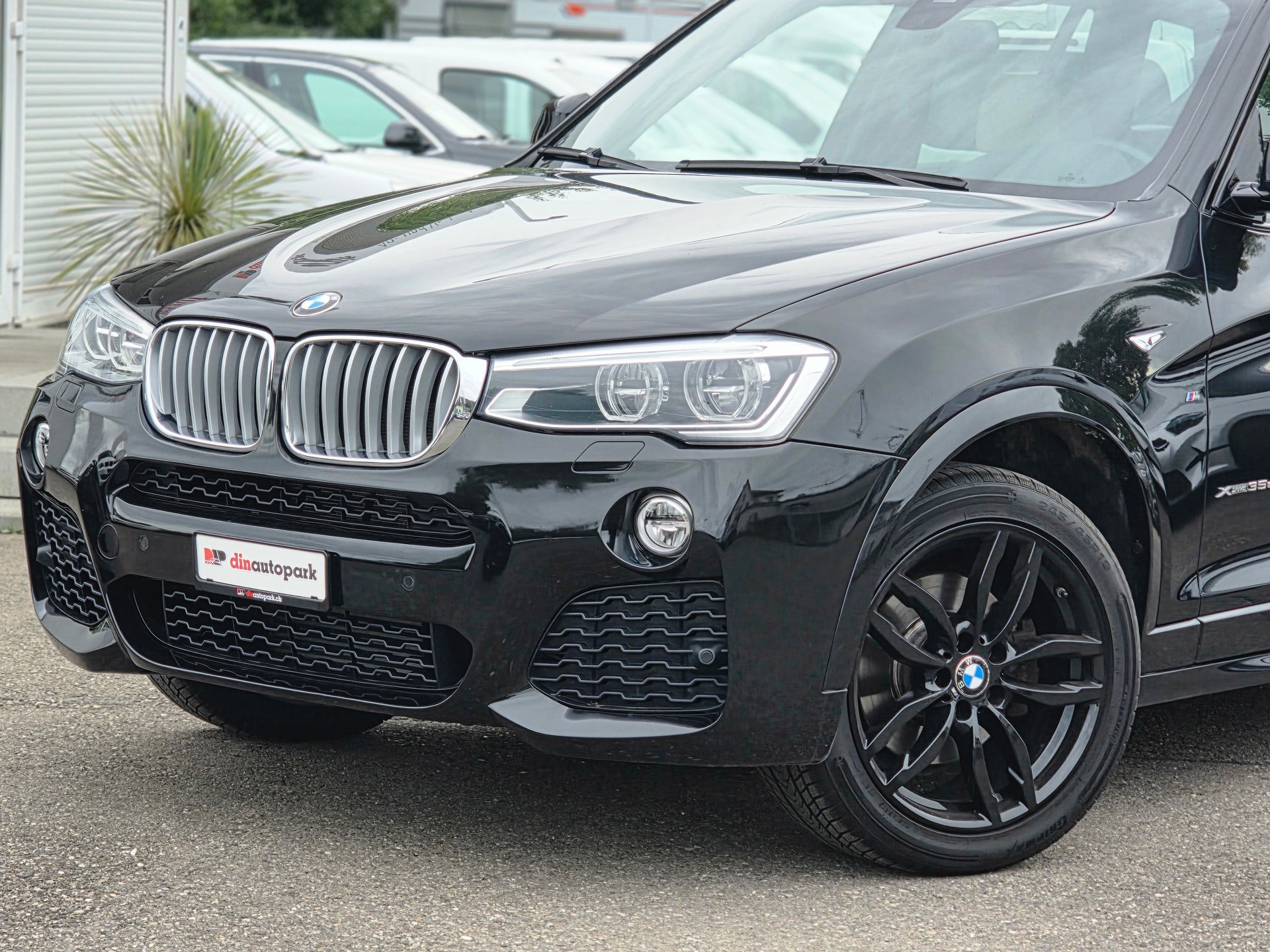 BMW X3 xDrive 35d M Sport Steptronic * ab MFK * ** TOP Zustand **-showroom-element-2