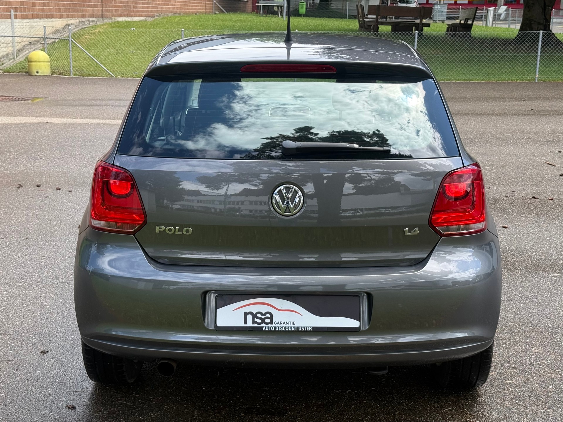 VW Polo 1.4 16V Highline-image-4