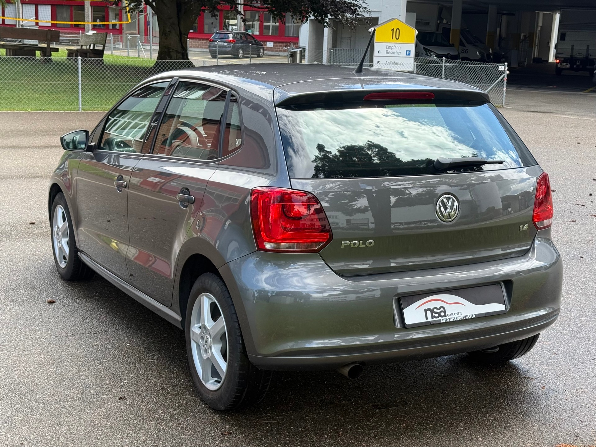 VW Polo 1.4 16V Highline-image-3