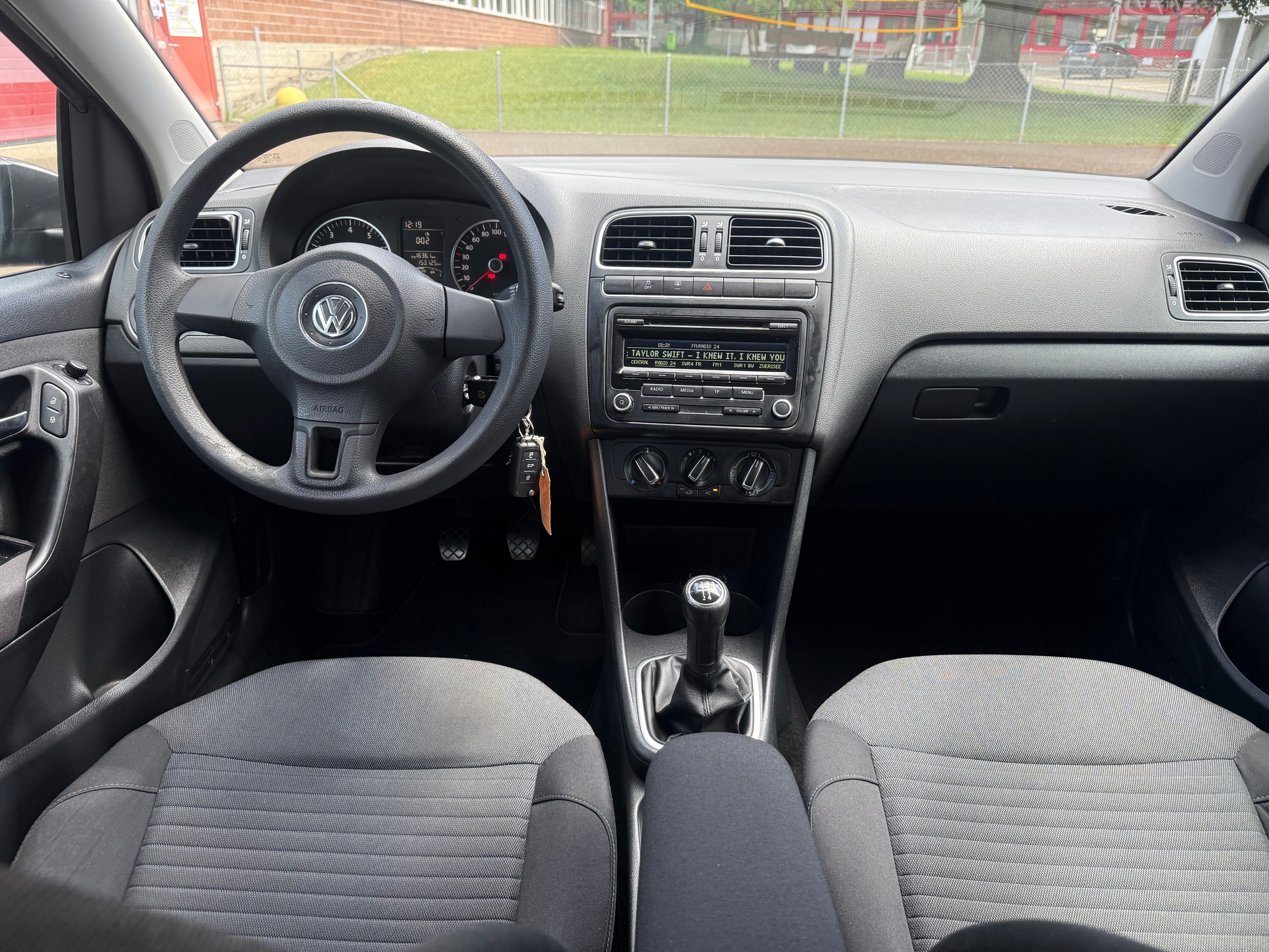 VW Polo 1.4 16V Highline-image-7