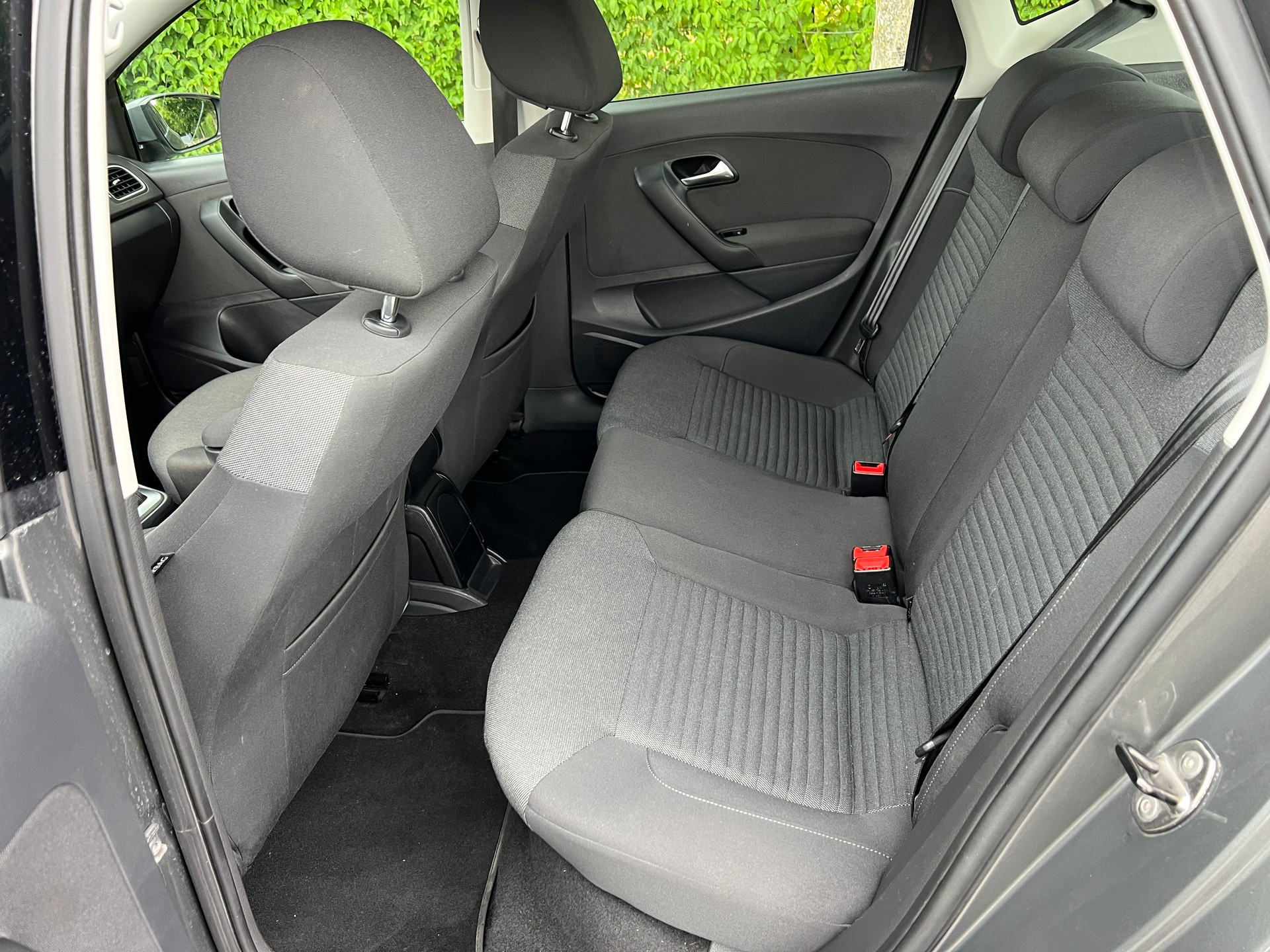 VW Polo 1.6 TDI Comfortline DSG-image-9