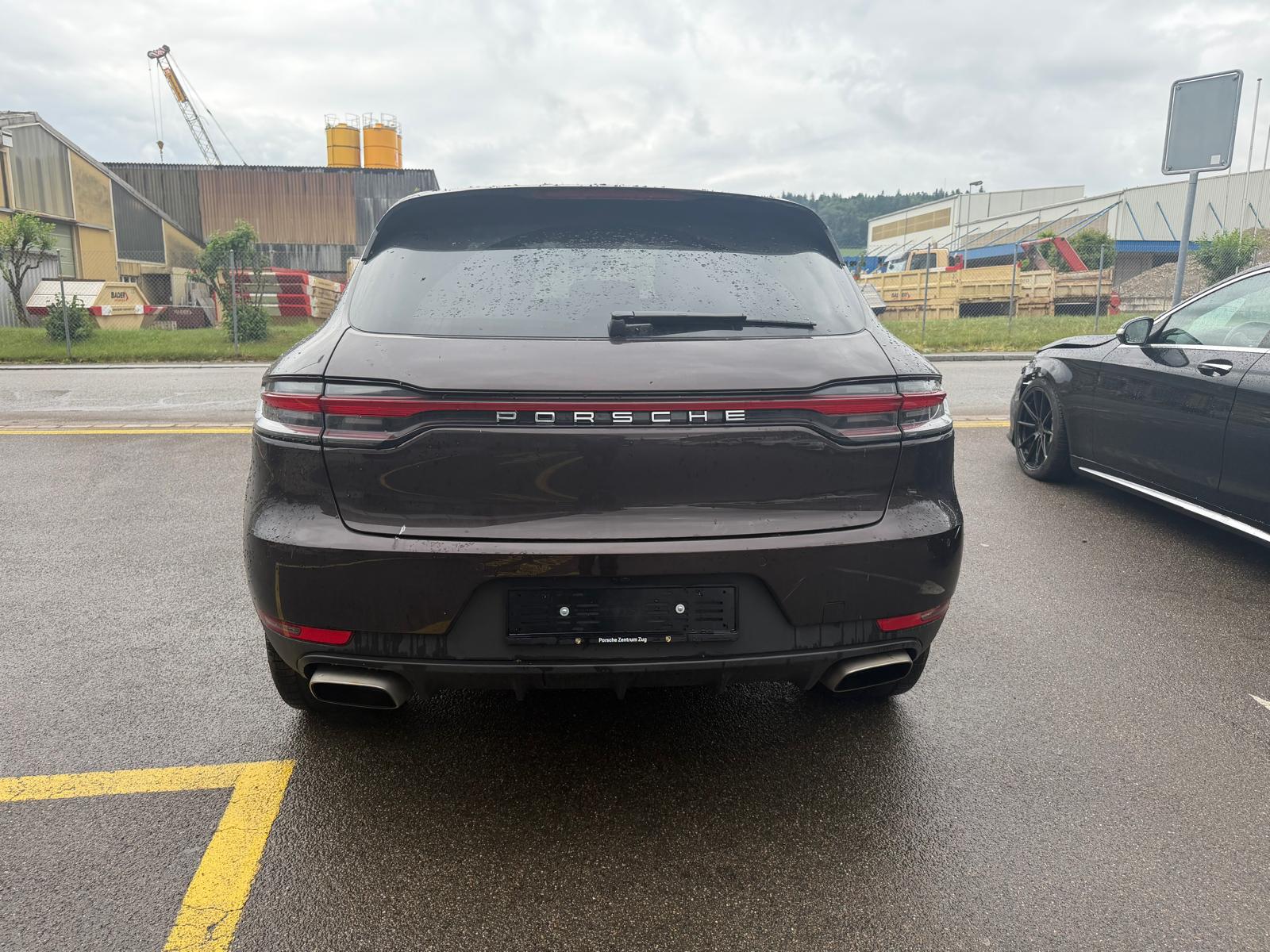 PORSCHE Macan PDK-image-5