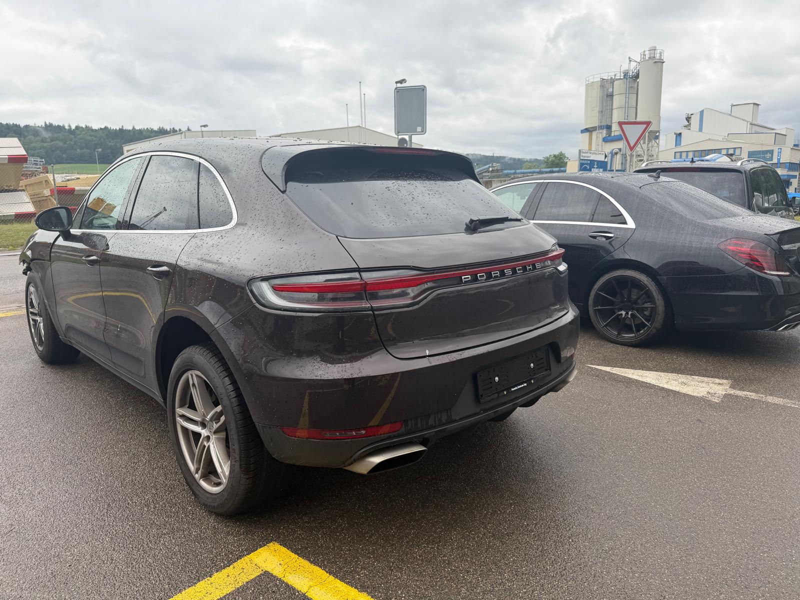 PORSCHE Macan PDK-image-3