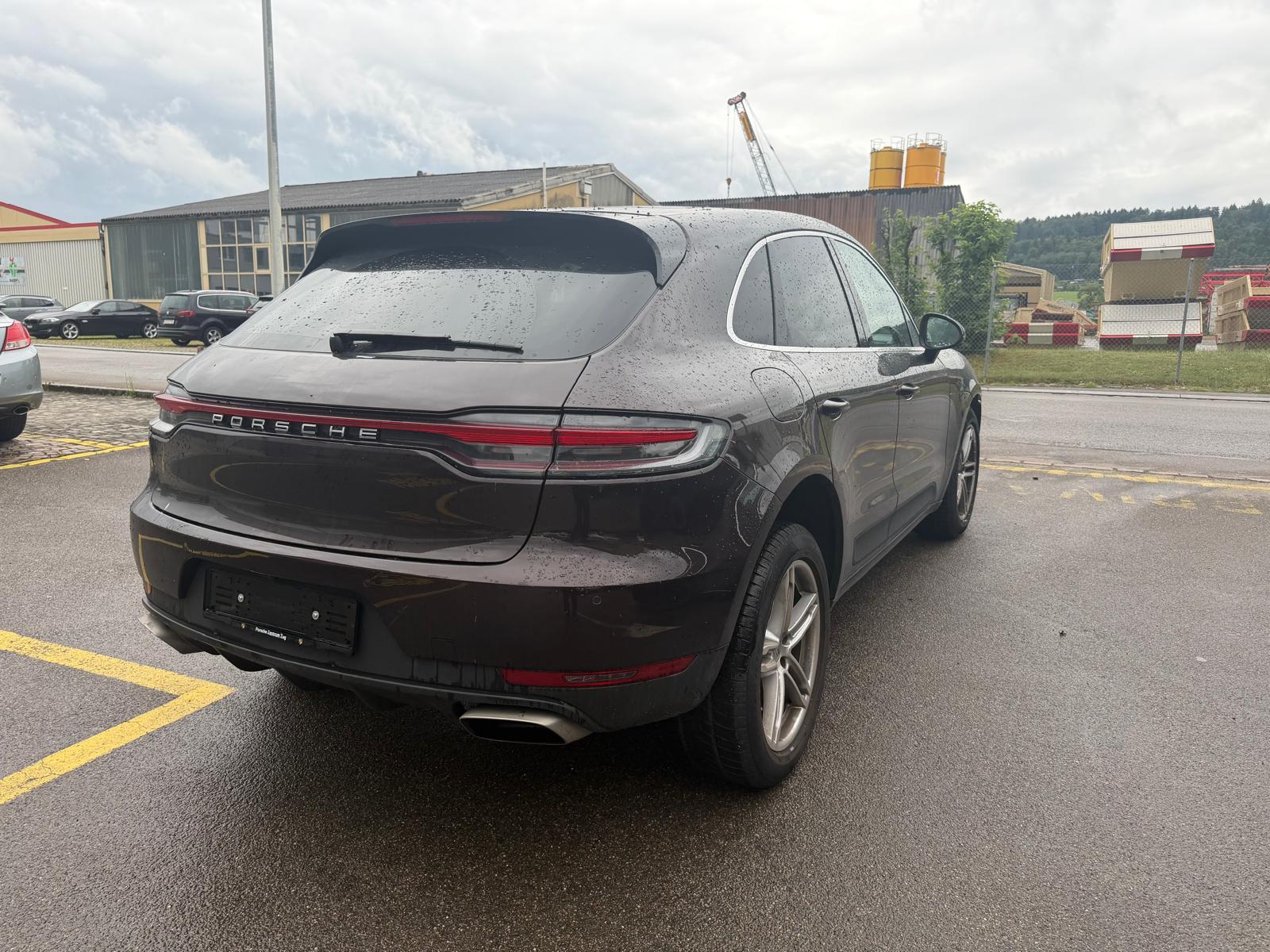 PORSCHE Macan PDK-image-4