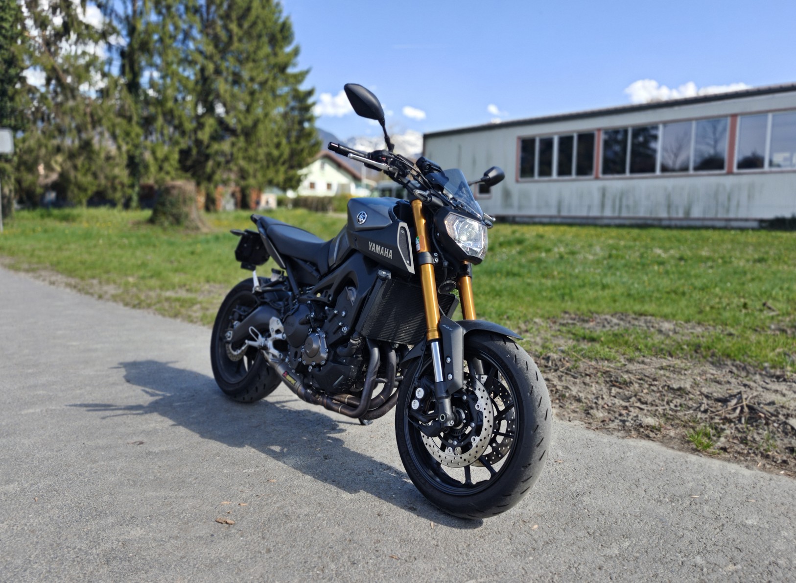 YAMAHA MT-09 ABS AKRAPOVIC-image-1