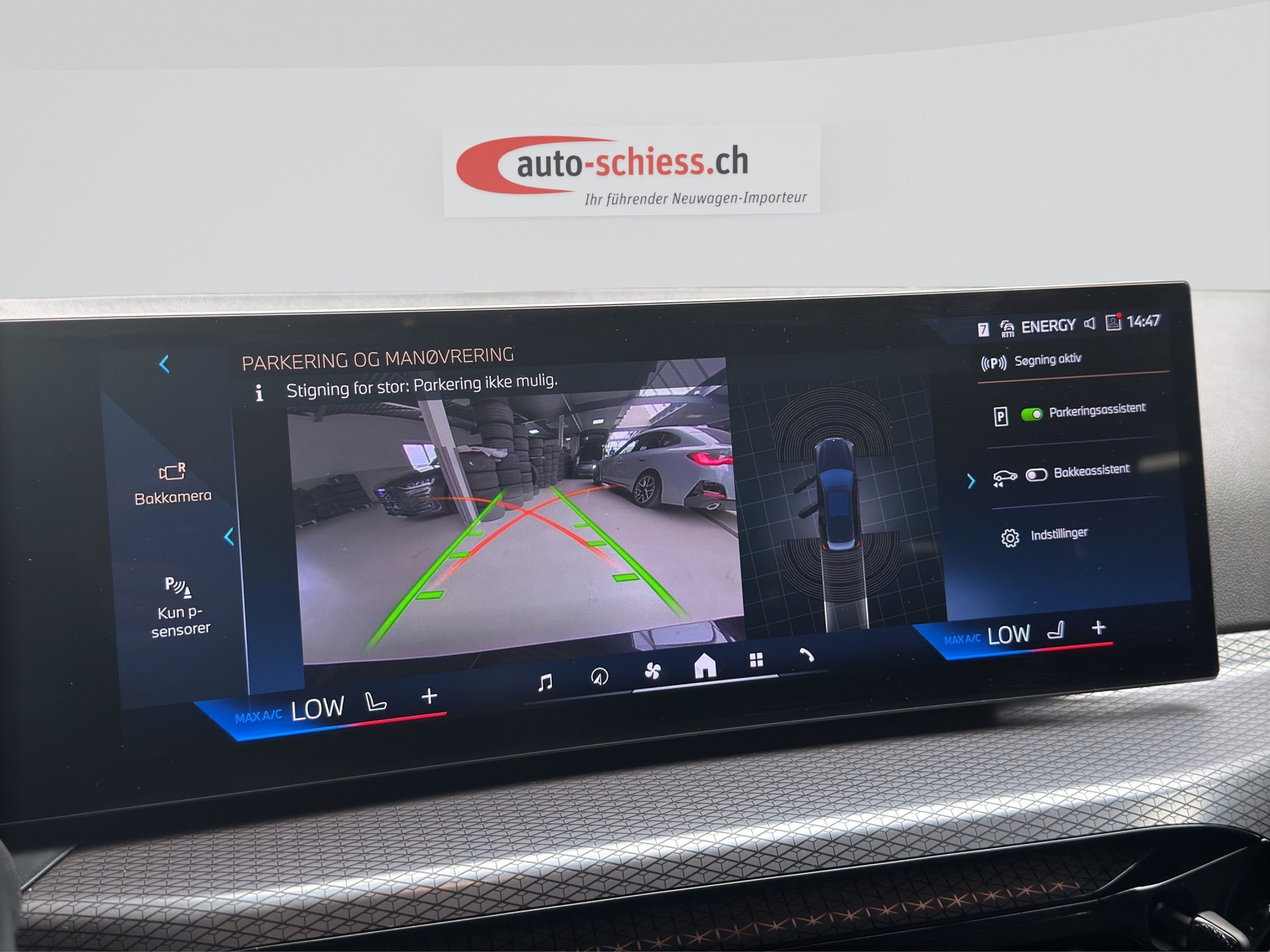 BMW 330i Touring xDrive Steptronic M Sport-image-11