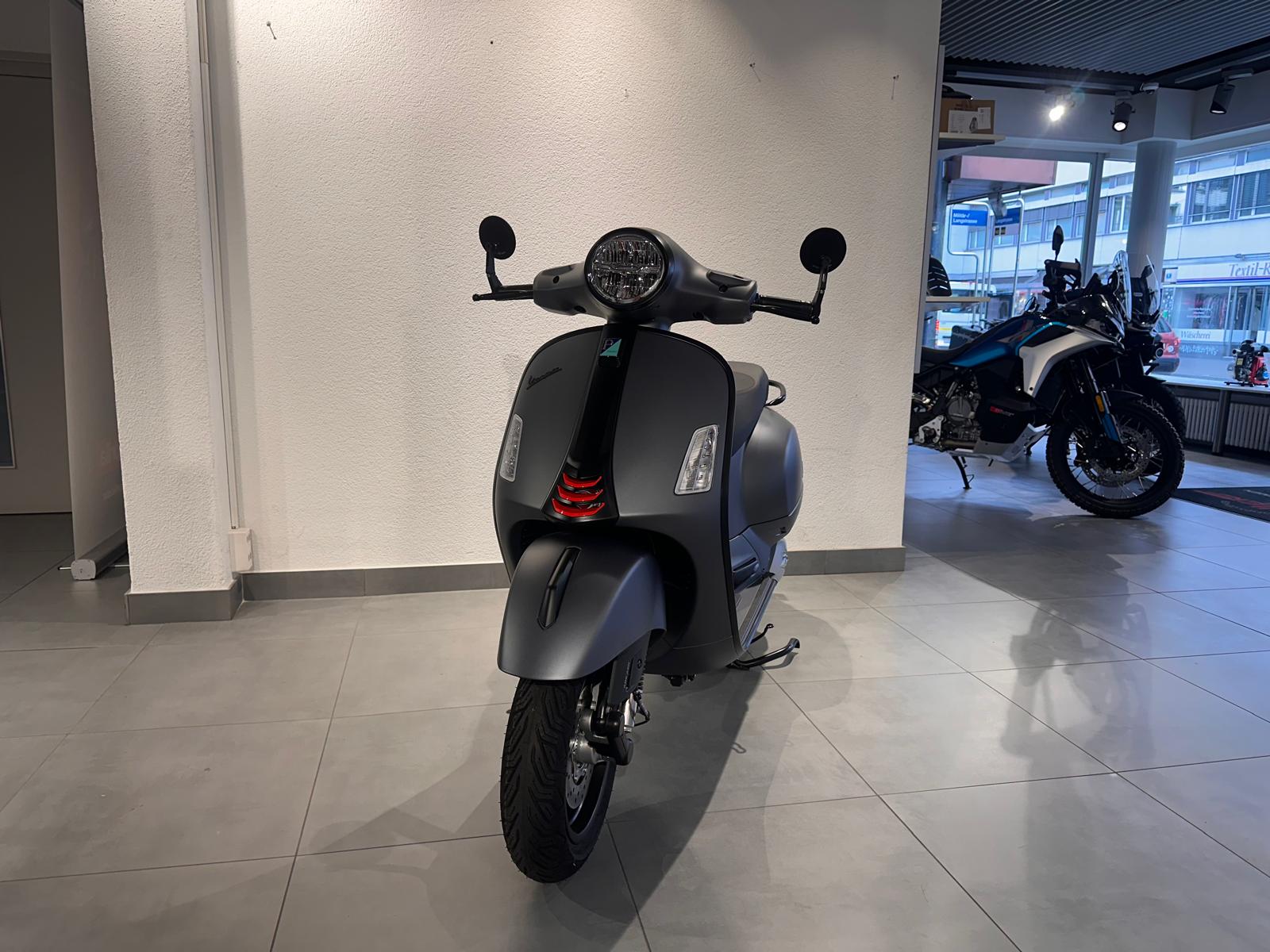 PIAGGIO Vespa GTS 125 Super Sport | Neu | Lenkerendspiegel | Garantie-image-5