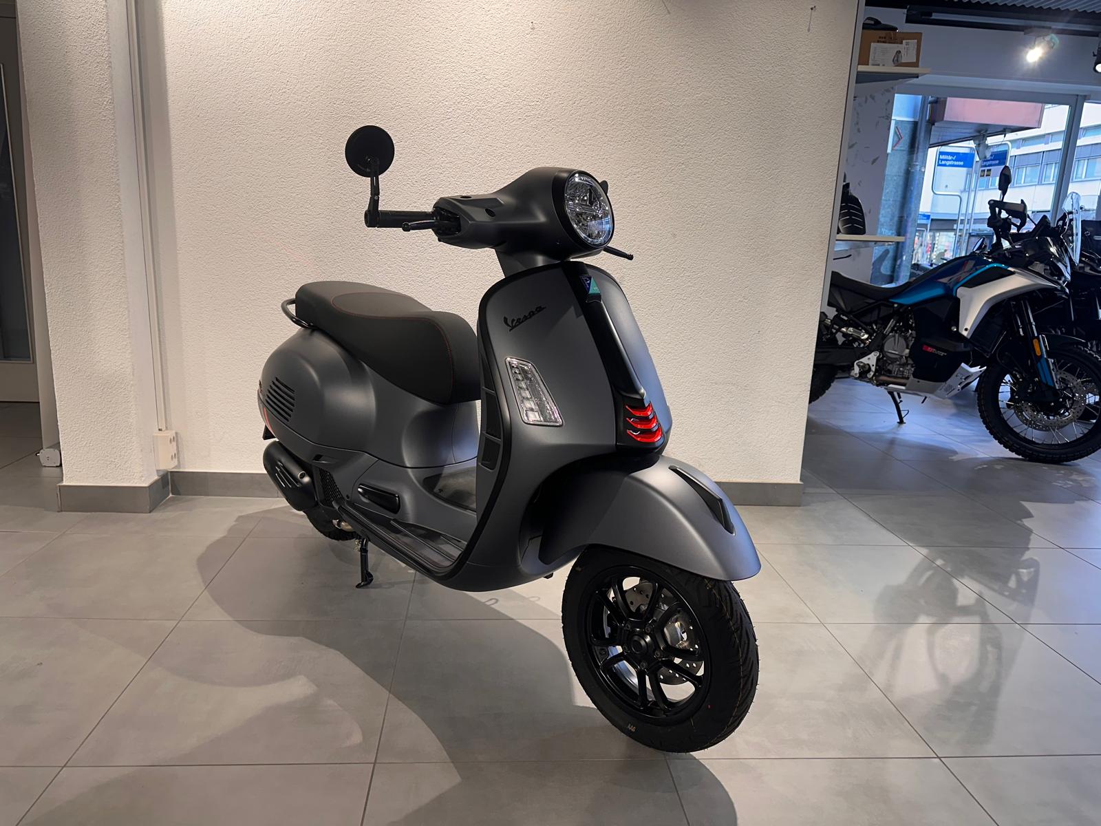 PIAGGIO Vespa GTS 125 Super Sport | Neu | Lenkerendspiegel | Garantie-image-2