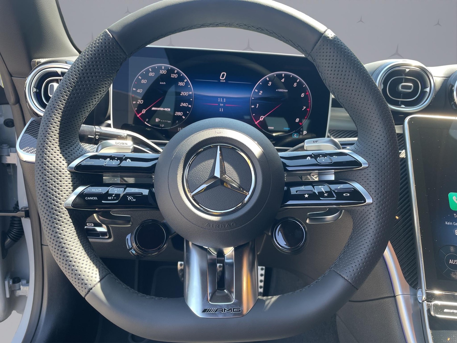 MERCEDES-BENZ CLE 53 AMG 4matic+ Cabriolet-image-11