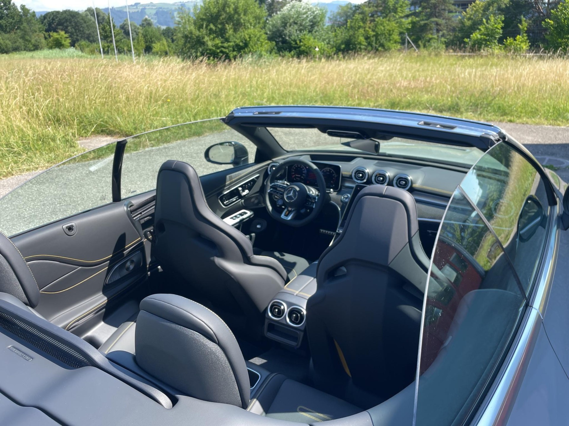 MERCEDES-BENZ CLE 53 AMG 4matic+ Cabriolet-image-20