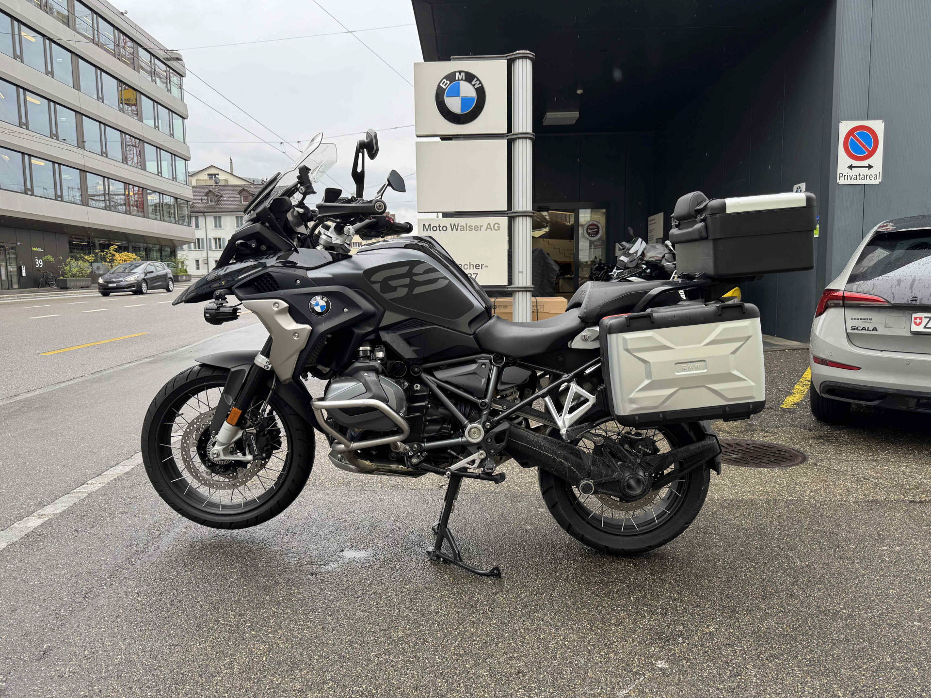 BMW R 1250 GS-image-1