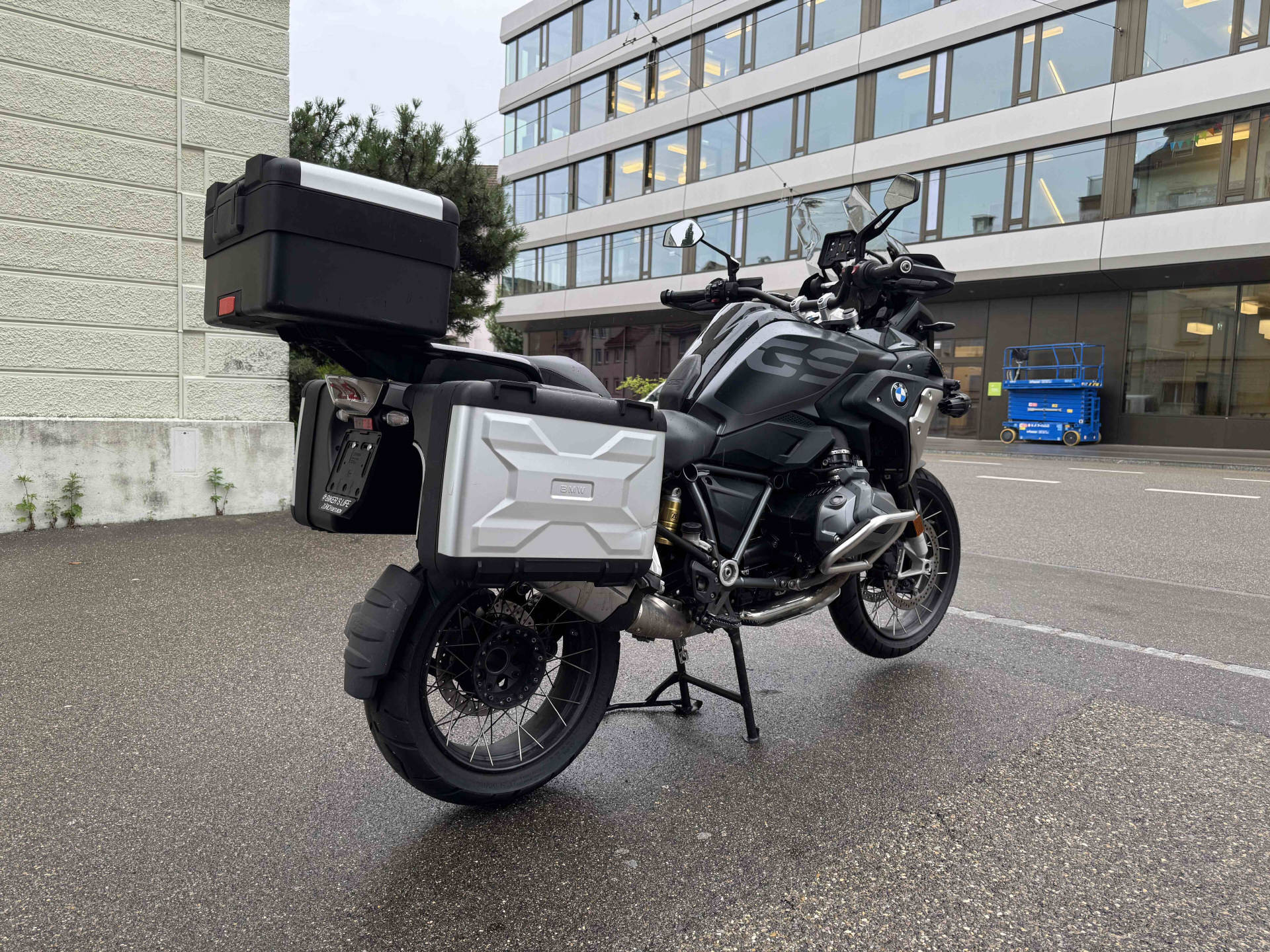 BMW R 1250 GS-image-3