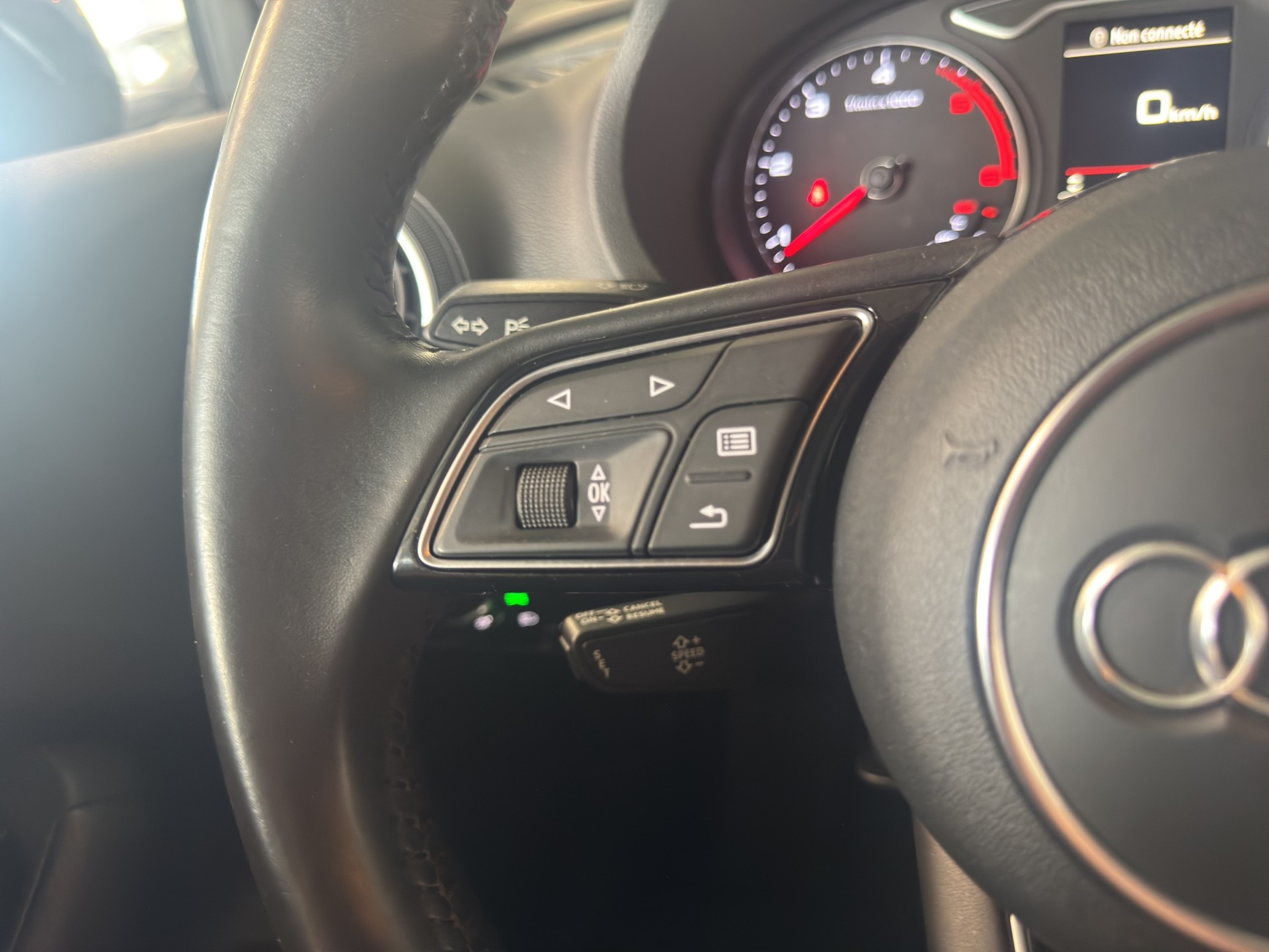AUDI A3 Sportback 1.6 TDI-image-24