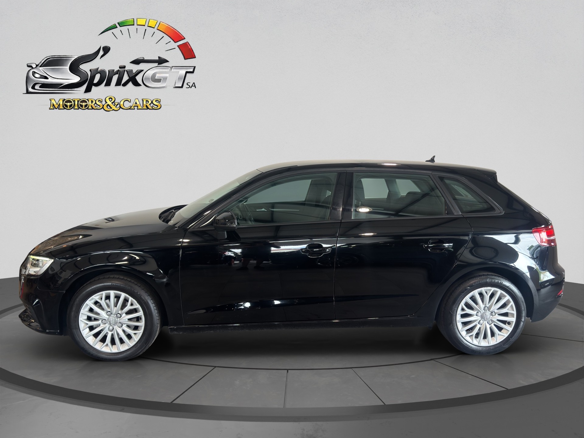AUDI A3 Sportback 1.6 TDI-showroom-element-1