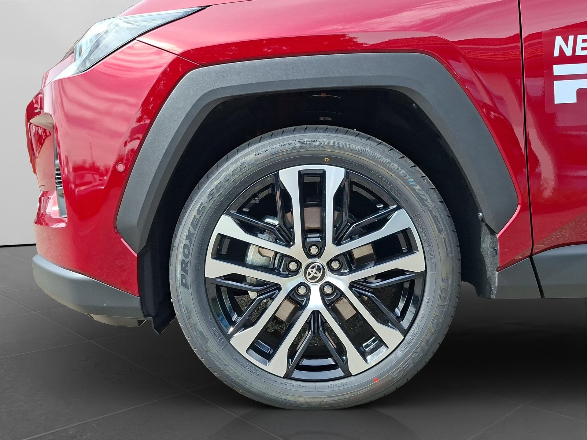 TOYOTA RAV4 2.5 HEV Premium-image-10