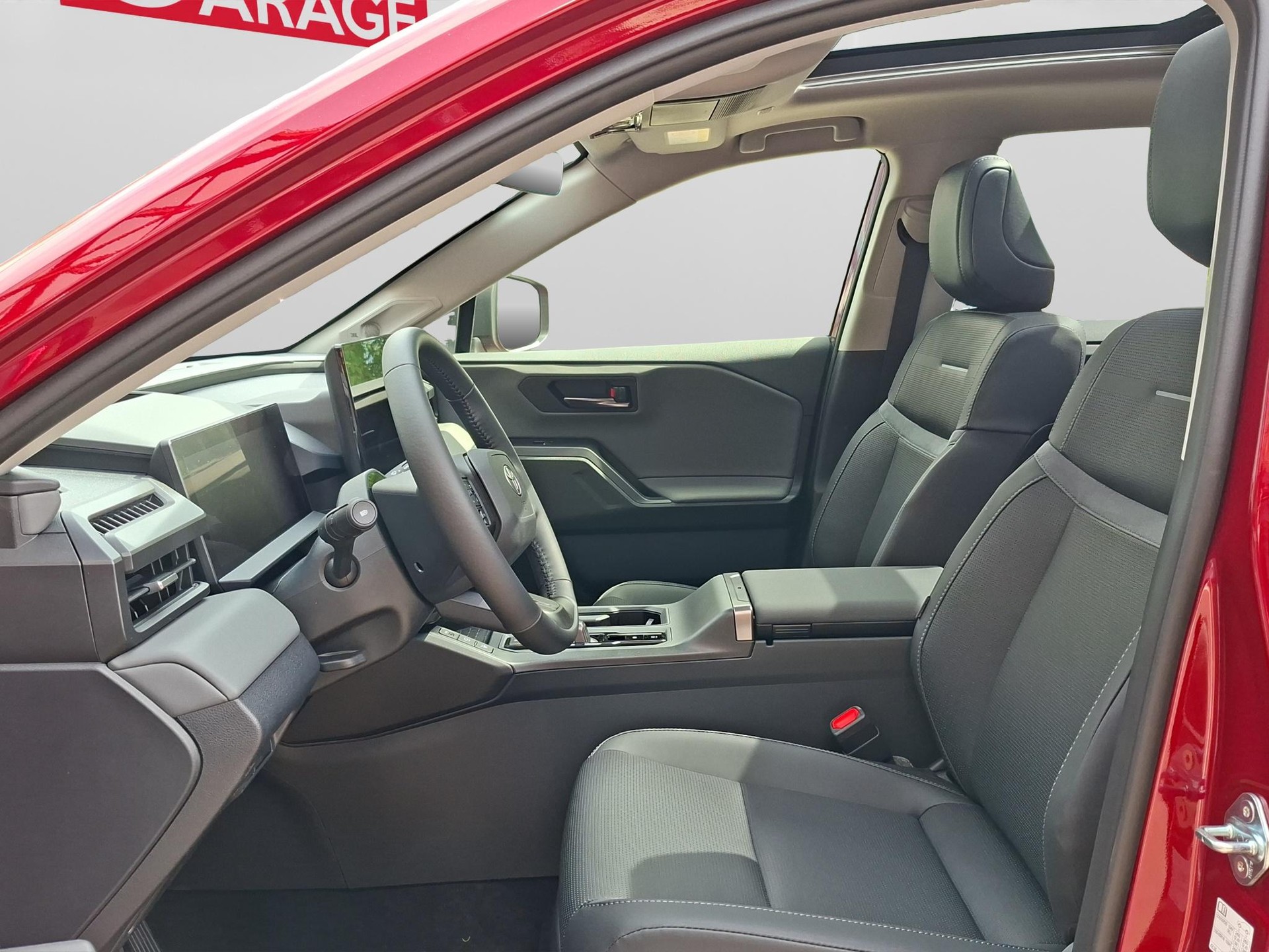 TOYOTA RAV4 2.5 HEV Premium-image-8
