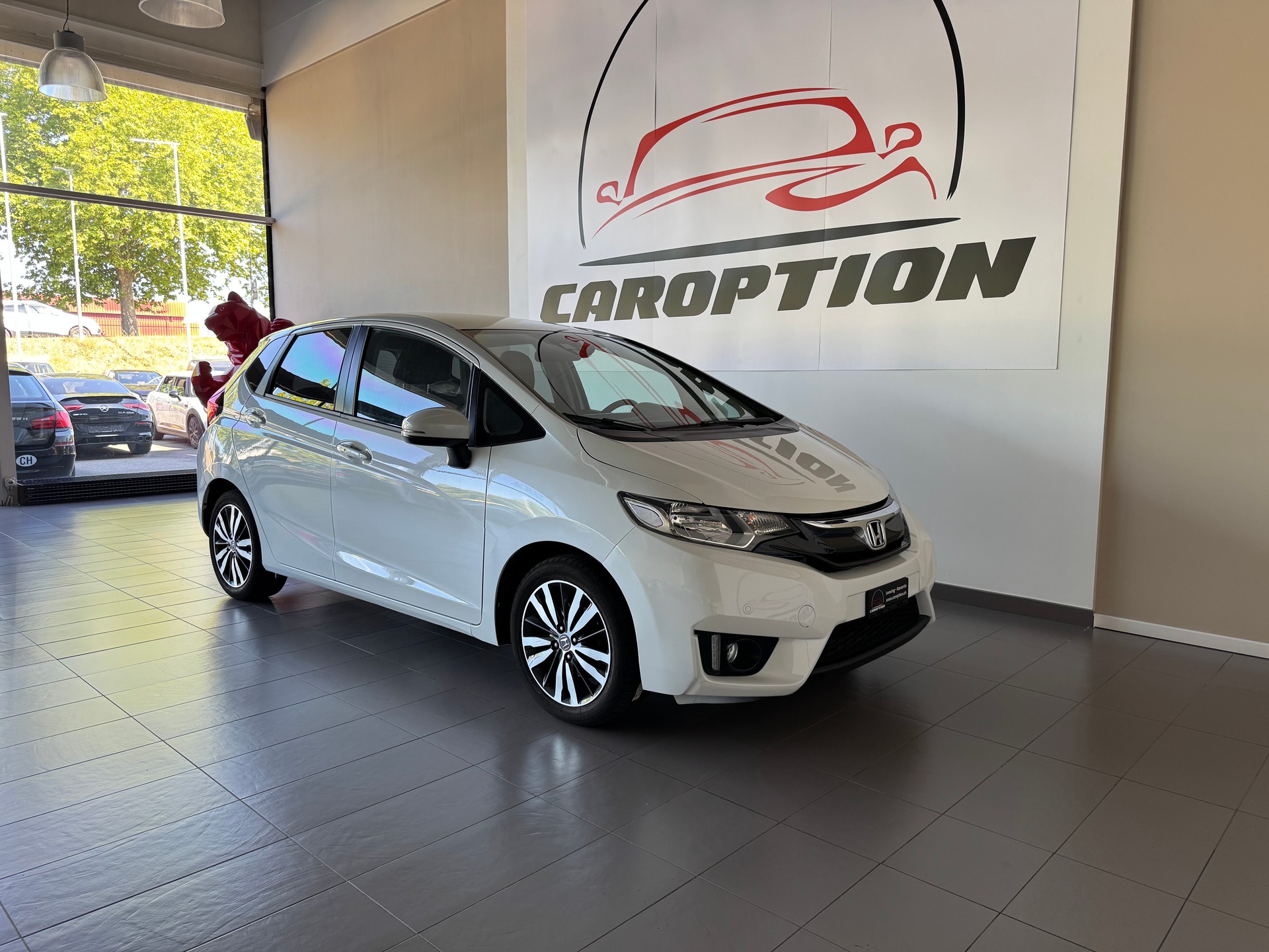 HONDA Jazz 1.3i-VTEC Comfort CVT-showroom-element-1
