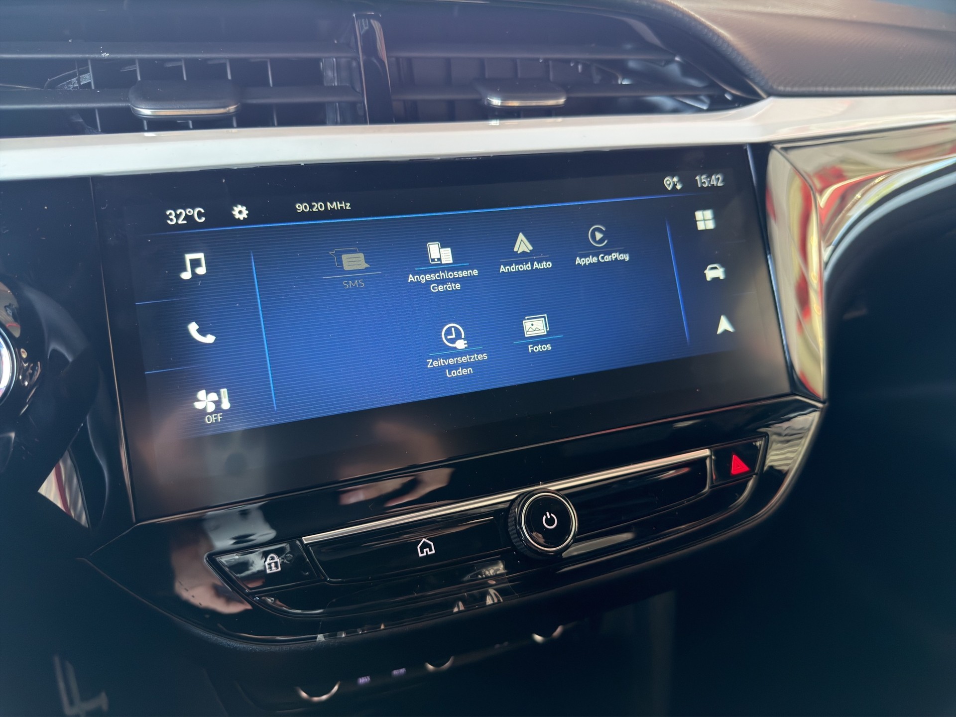 OPEL Corsa-e 156 GS Pack Komfort 3 Phaser-image-23